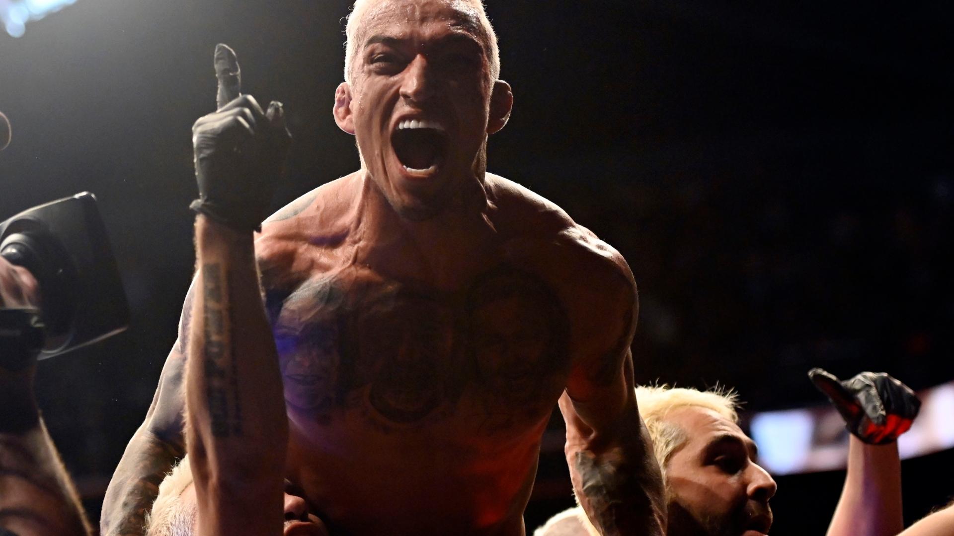 1920x1080 The Rock calls Charles Oliveira a 'f'n beast' after win at UFC 274 and says 'holy s***' after Michael Chandler KO of Tony Ferguson