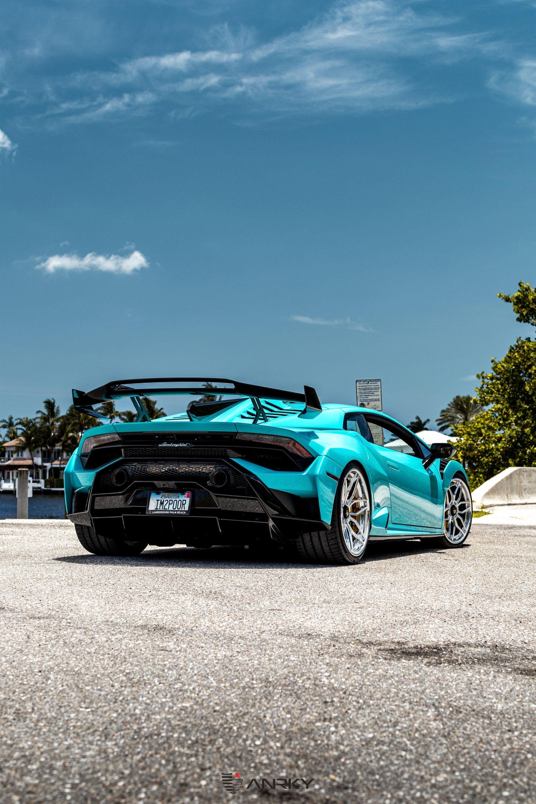 1707x2560 Lamborghini Huracan STO