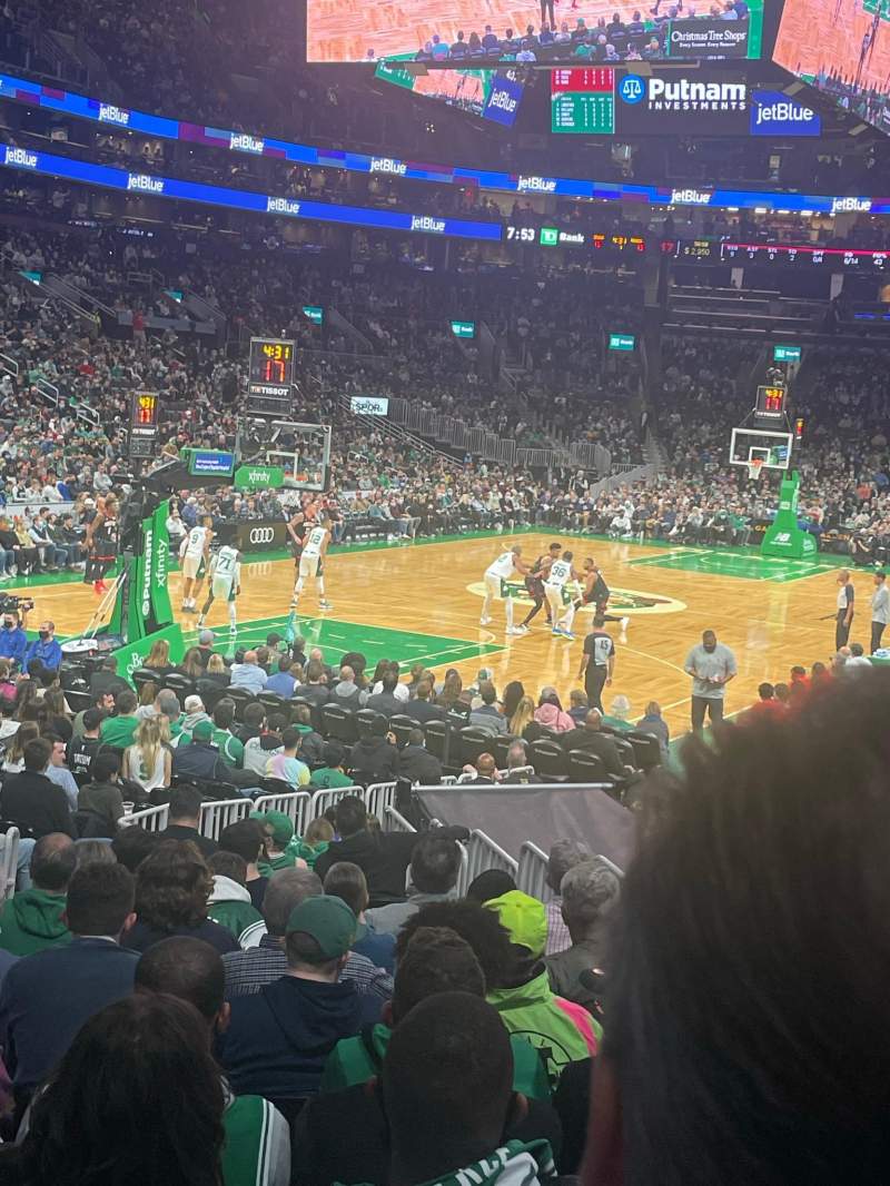 800x1066 Basketball photo at TD Garden