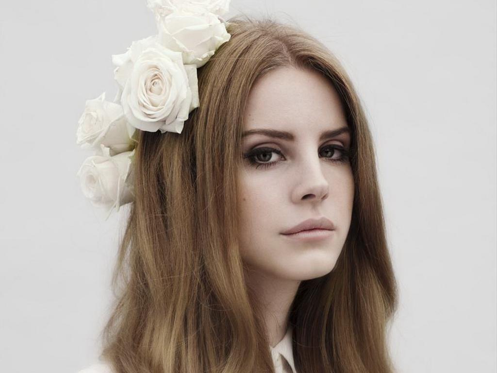 1024x768 Lana Del Rey White Rose Wallpaper 750