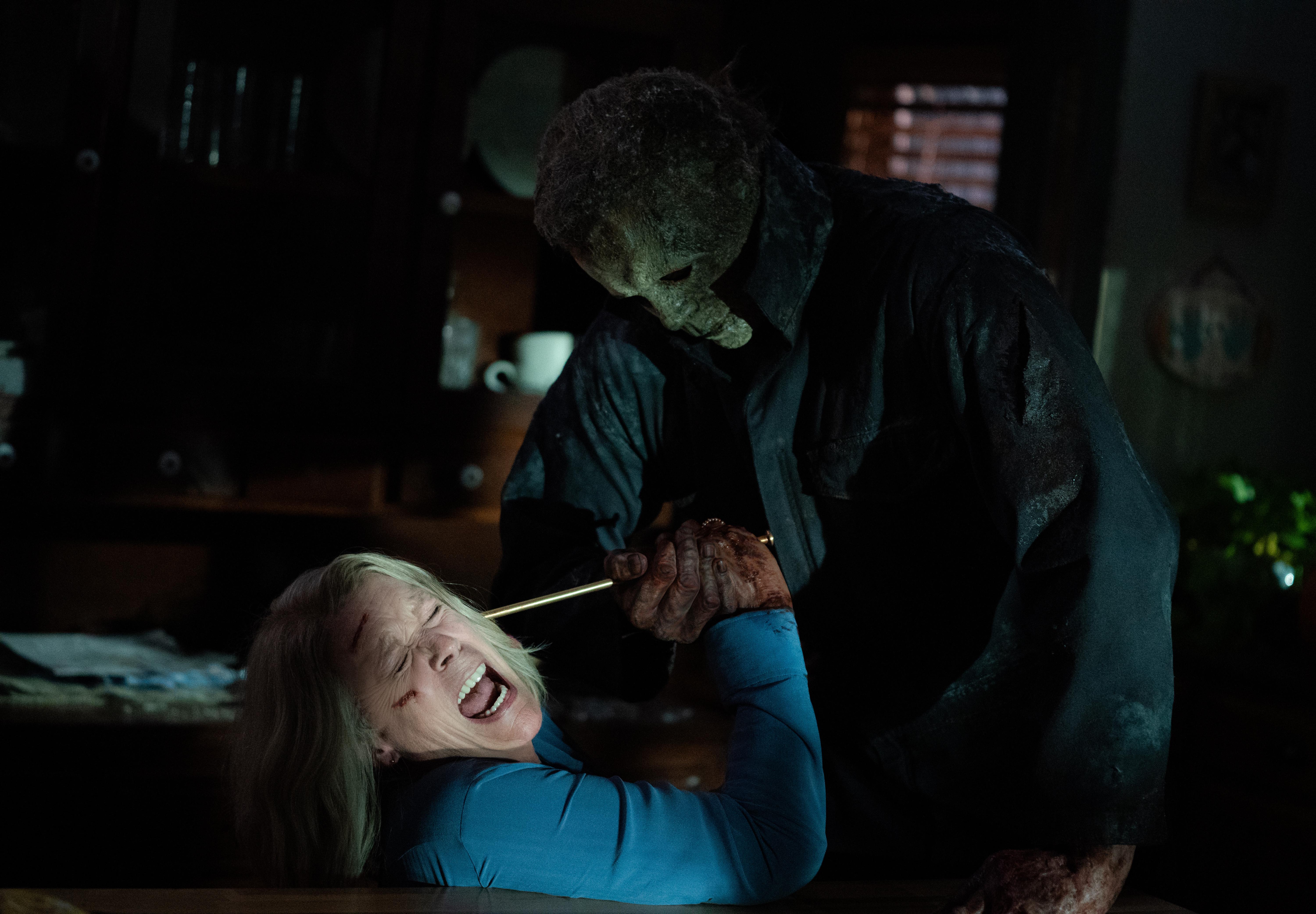 6000x4167 Review: 'Halloween Ends' poorly