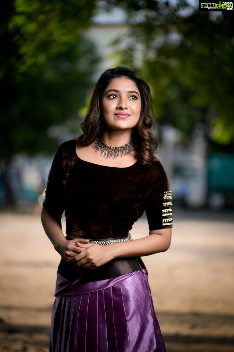 800x1200 Vani Bhojan, hd, wallpaper