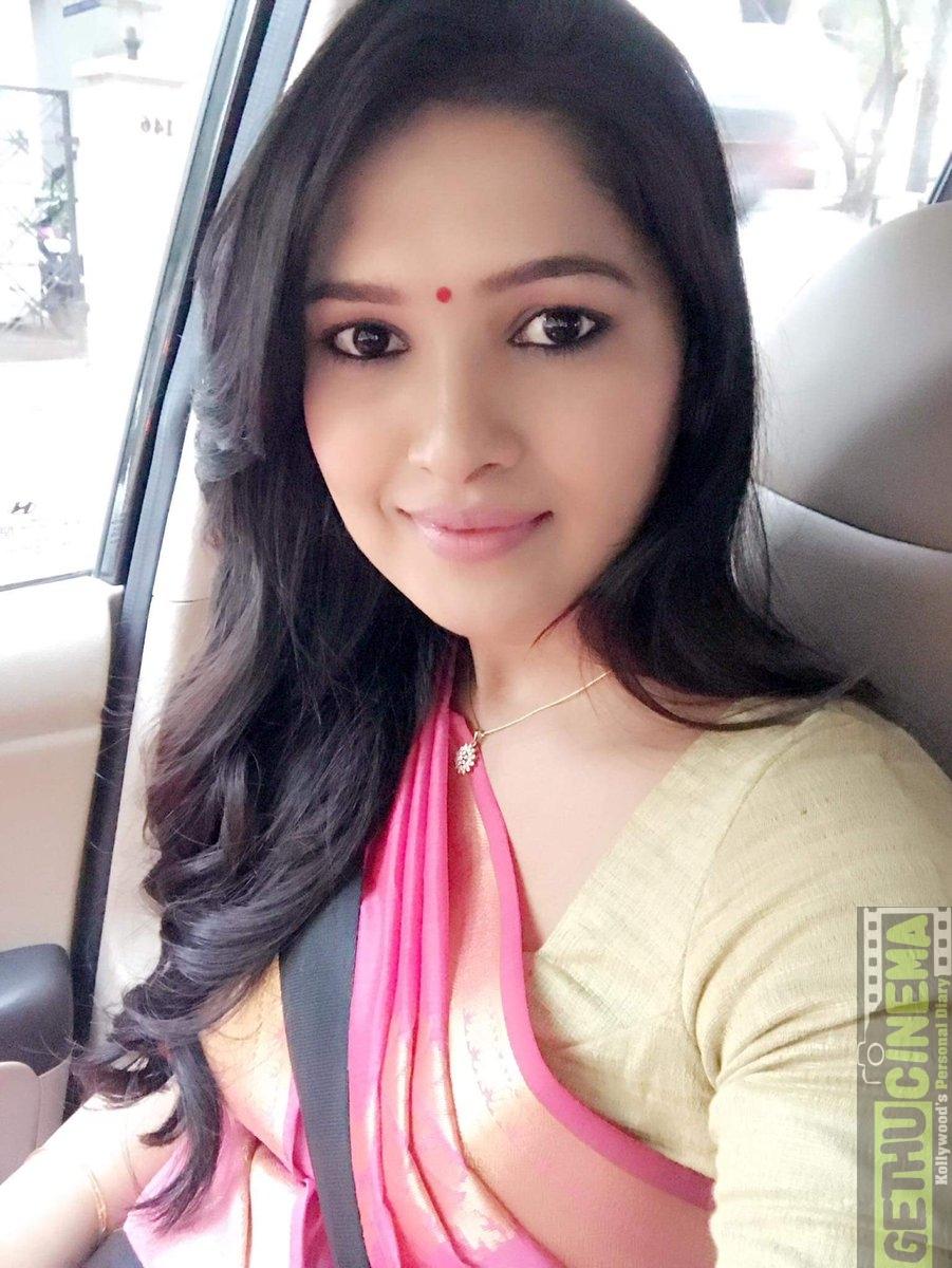 901x1200 Serial Actress Vani Bhojan 2016 Latest Gallery