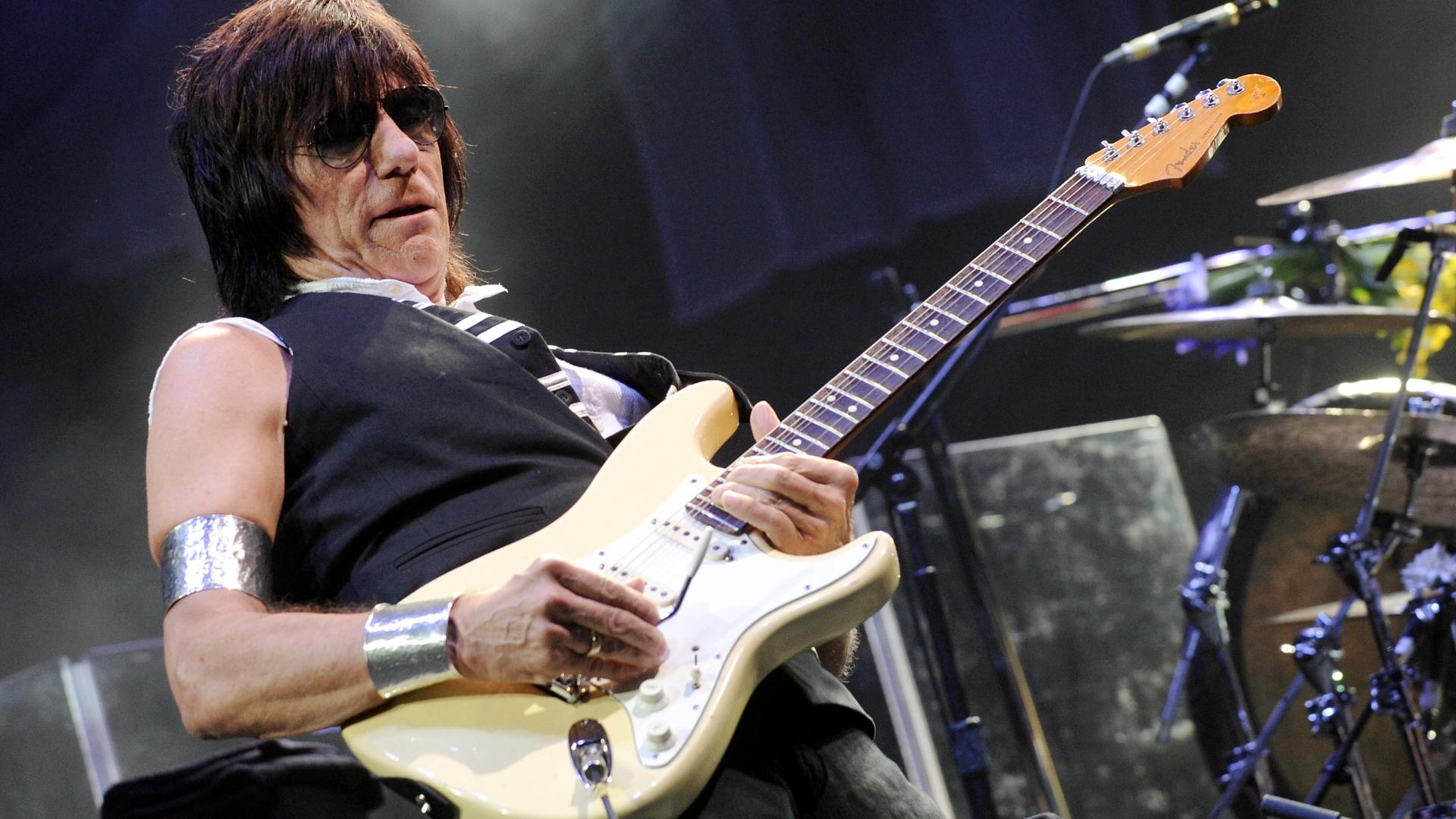 1920x1080 Jeff Beck, guitar god who influenced generations, dies at 78