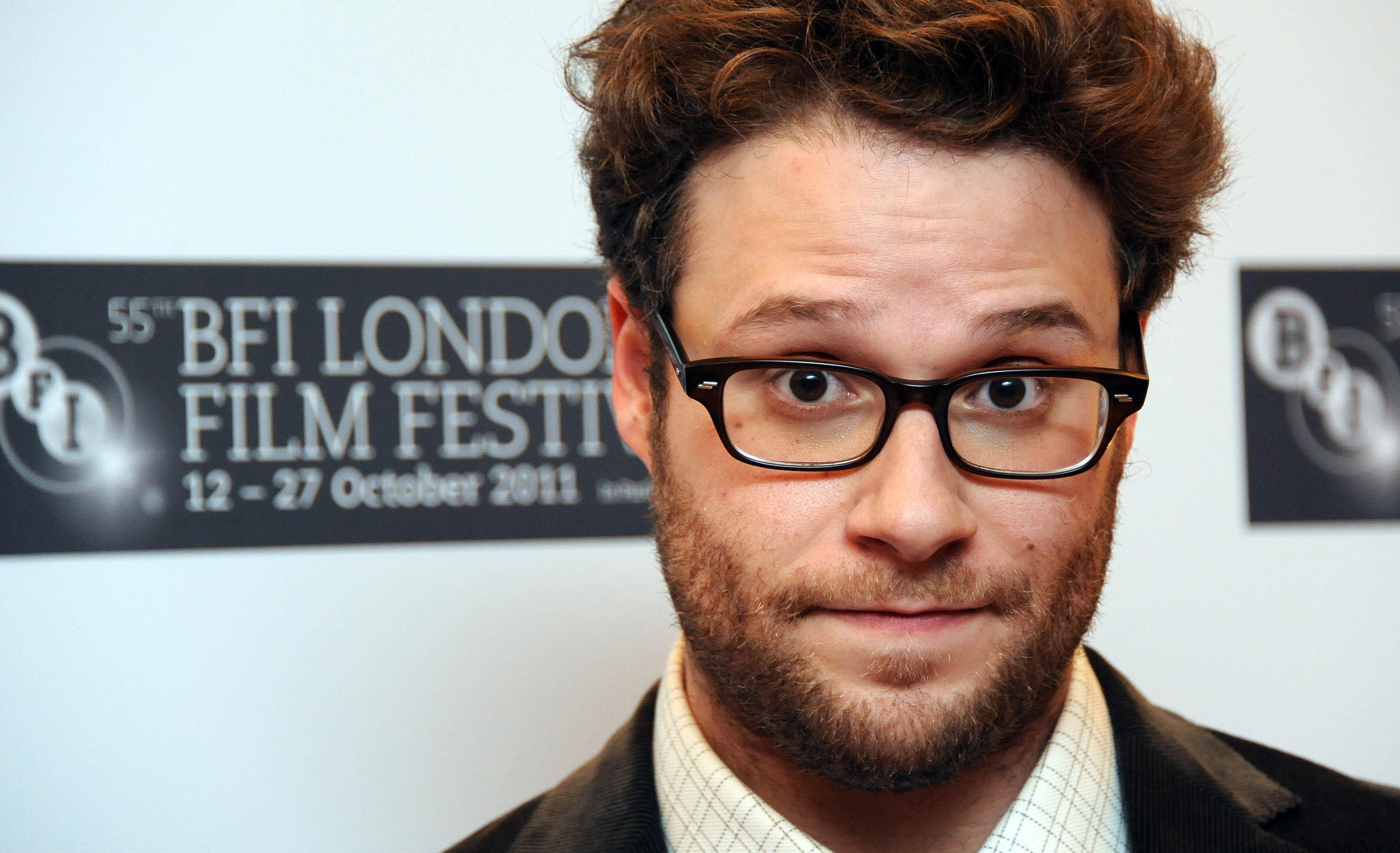 3574x2178 Seth Rogen: Kanye rapped at me 'for two hours'