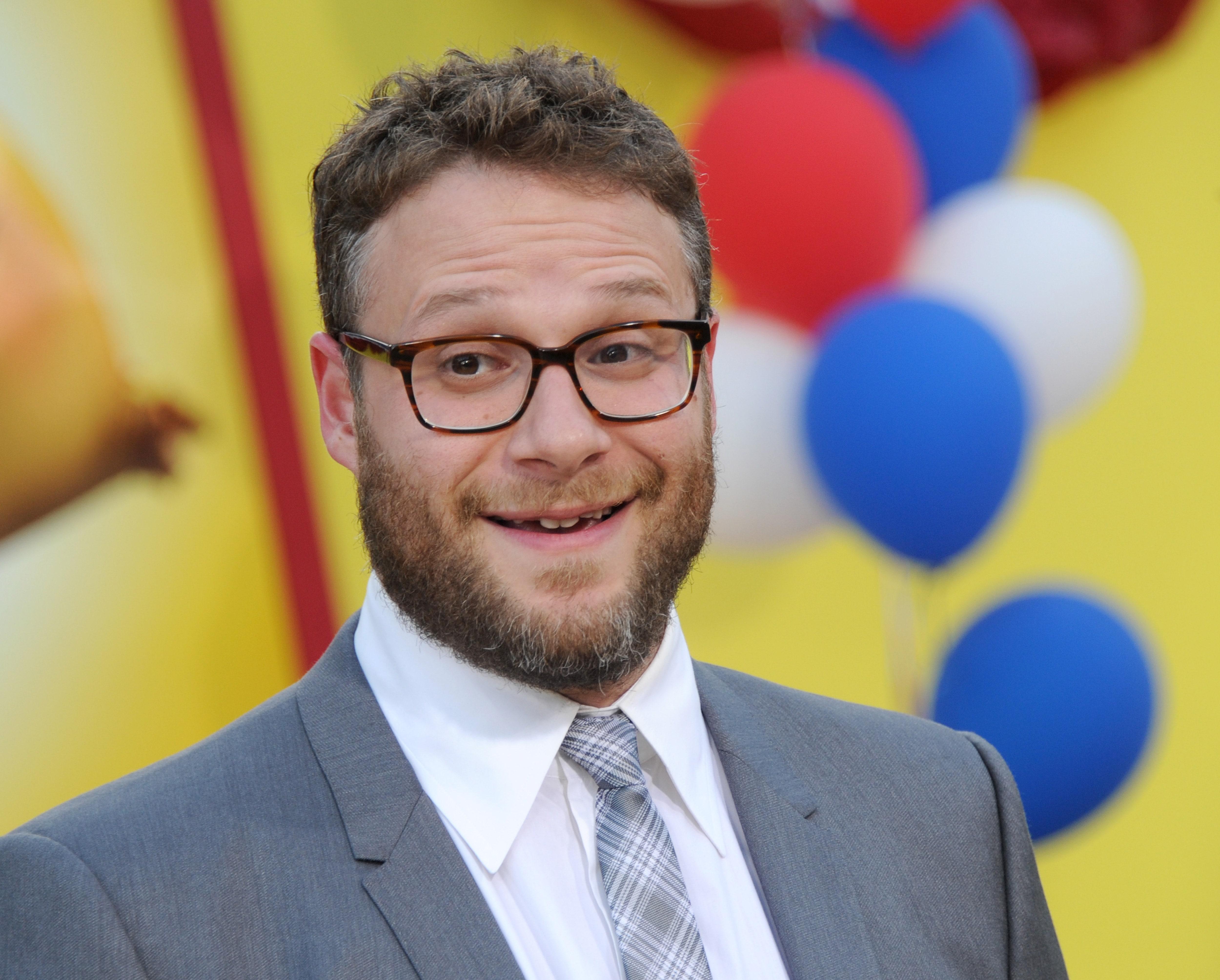 5000x4019 Seth Rogen Buys 1920s Spanish Revival Cottage