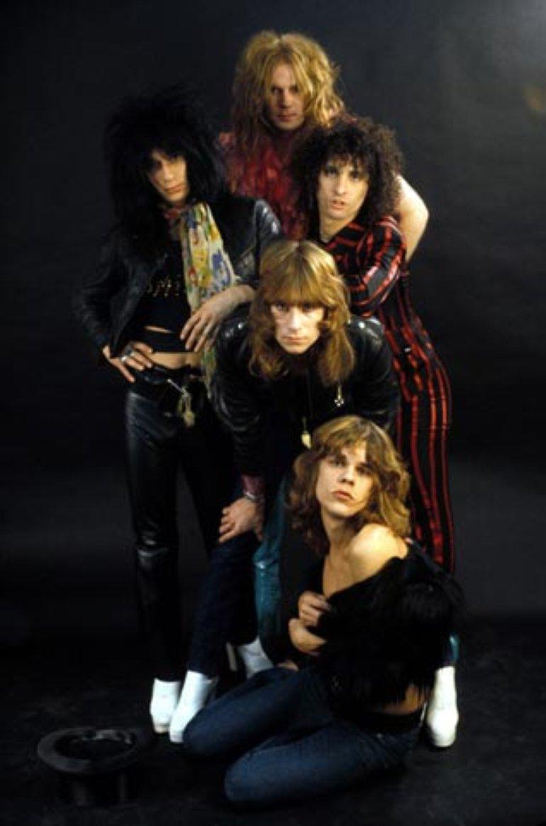 770x1165 New York Dolls Photo (14 of 83)