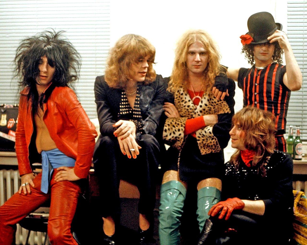 1280x1024 New York Dolls, 1973. Johnny thunders, Actresses, French kiss