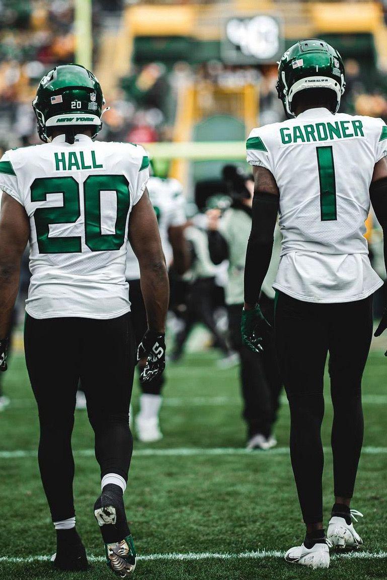 769x1153 Breece Hall and Sauce Gardner ✈️. Sports graphic design, Football helmets, Sports jersey
