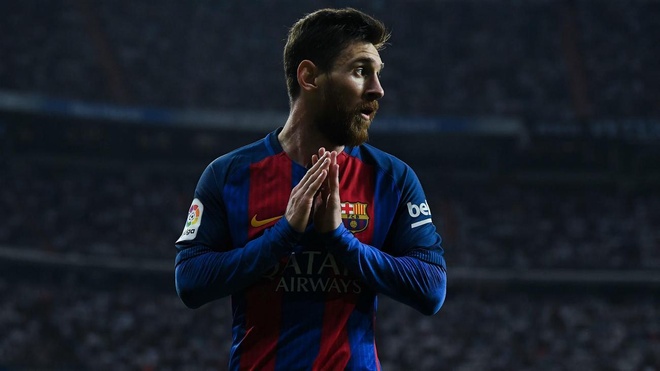 1300x731 Lionel Messi Only Plays Well For Barcelona Insists Romario