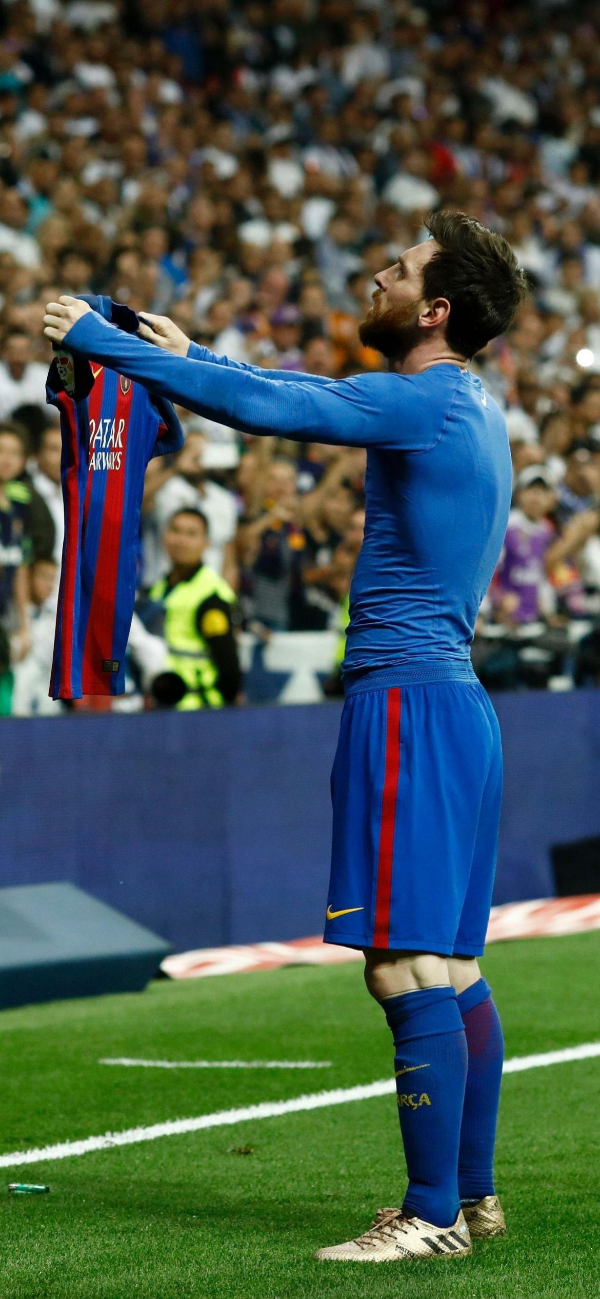 1170x2532 MESSI!