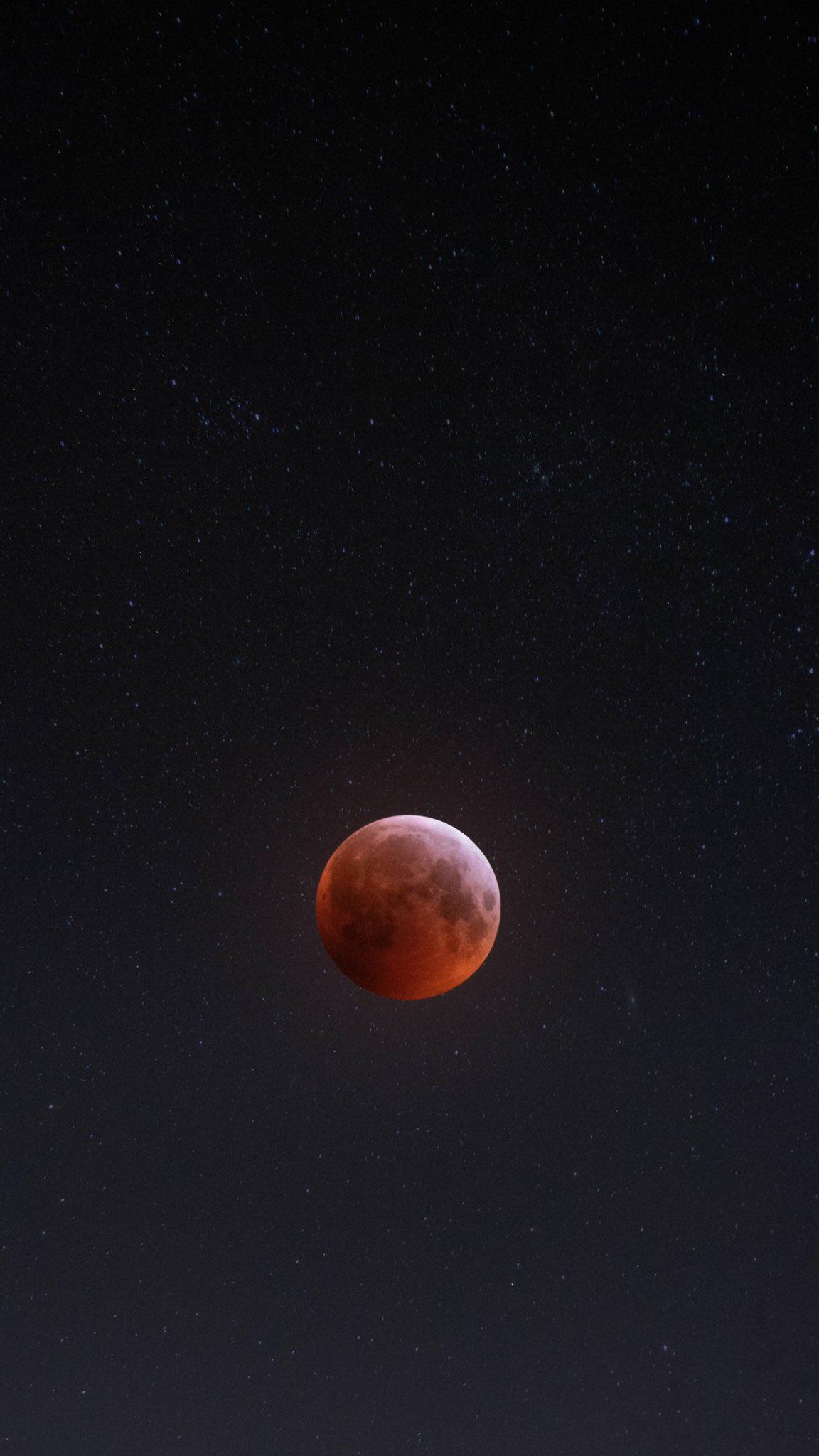 1152x2048 HD iPhone Wallappers 'bout moon