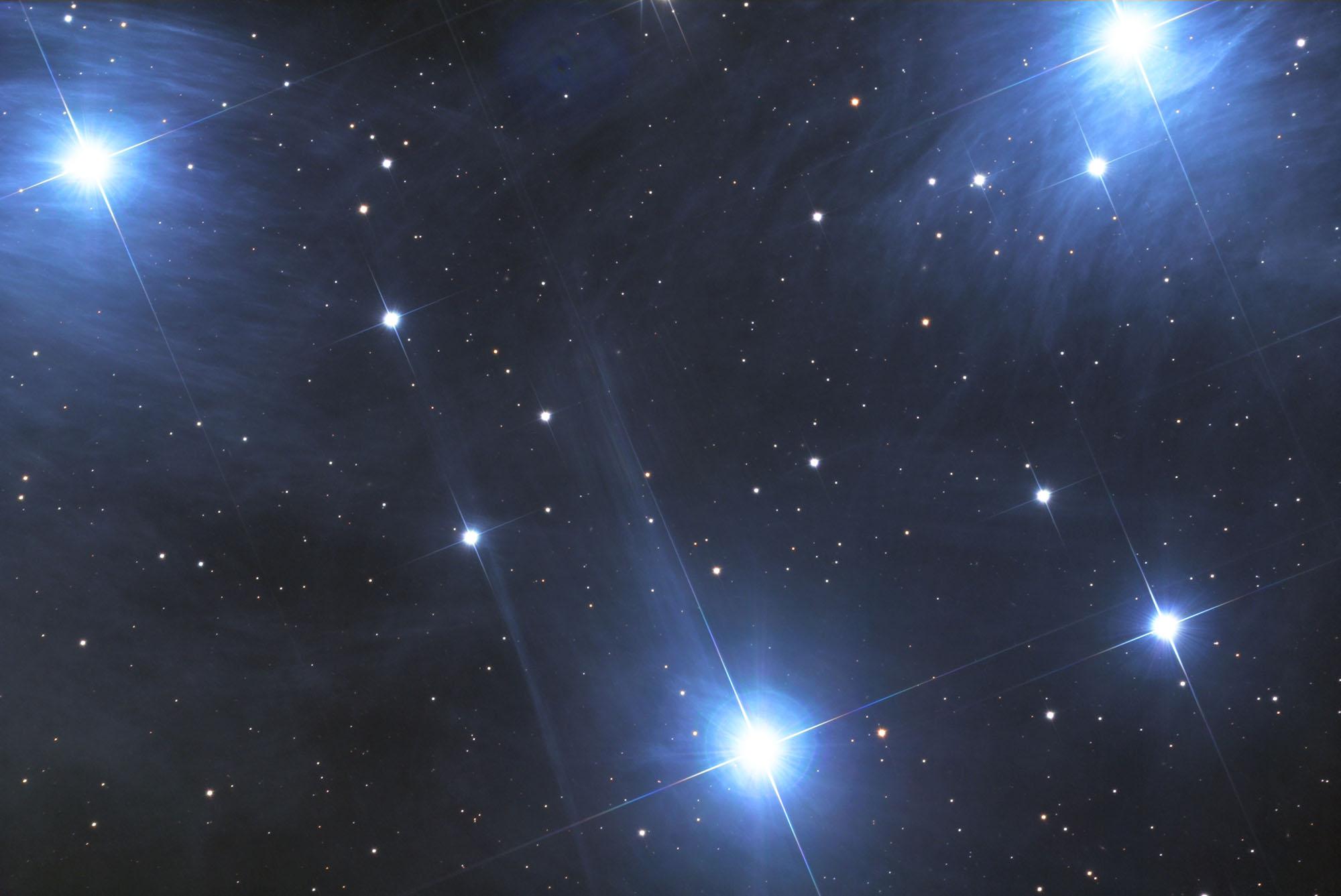 2000x1337 Pleiades (Messier 45). Deep⋆Sky Corner