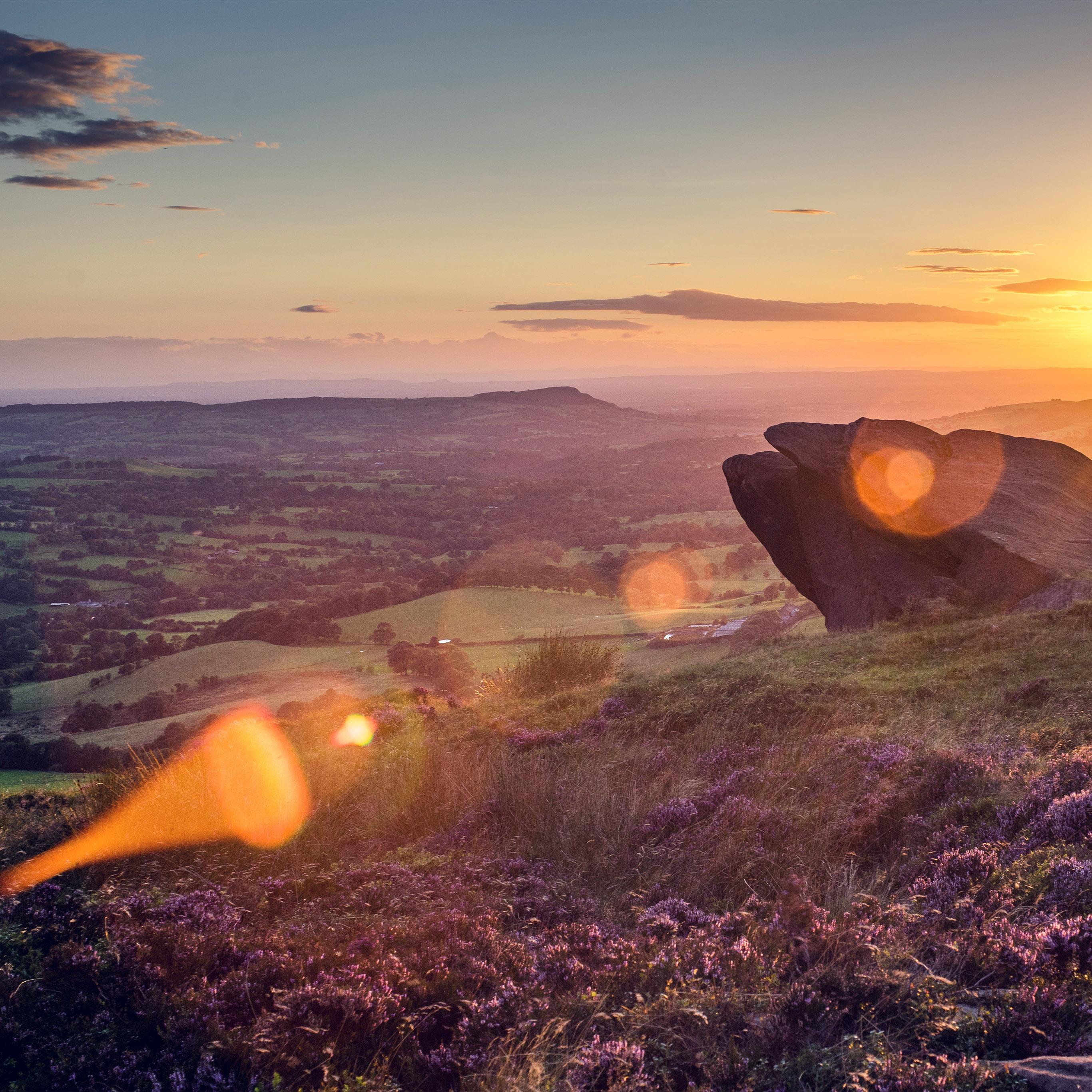 2732x2732 Mountain Morning Sun Light Nature Spring Wallpaper