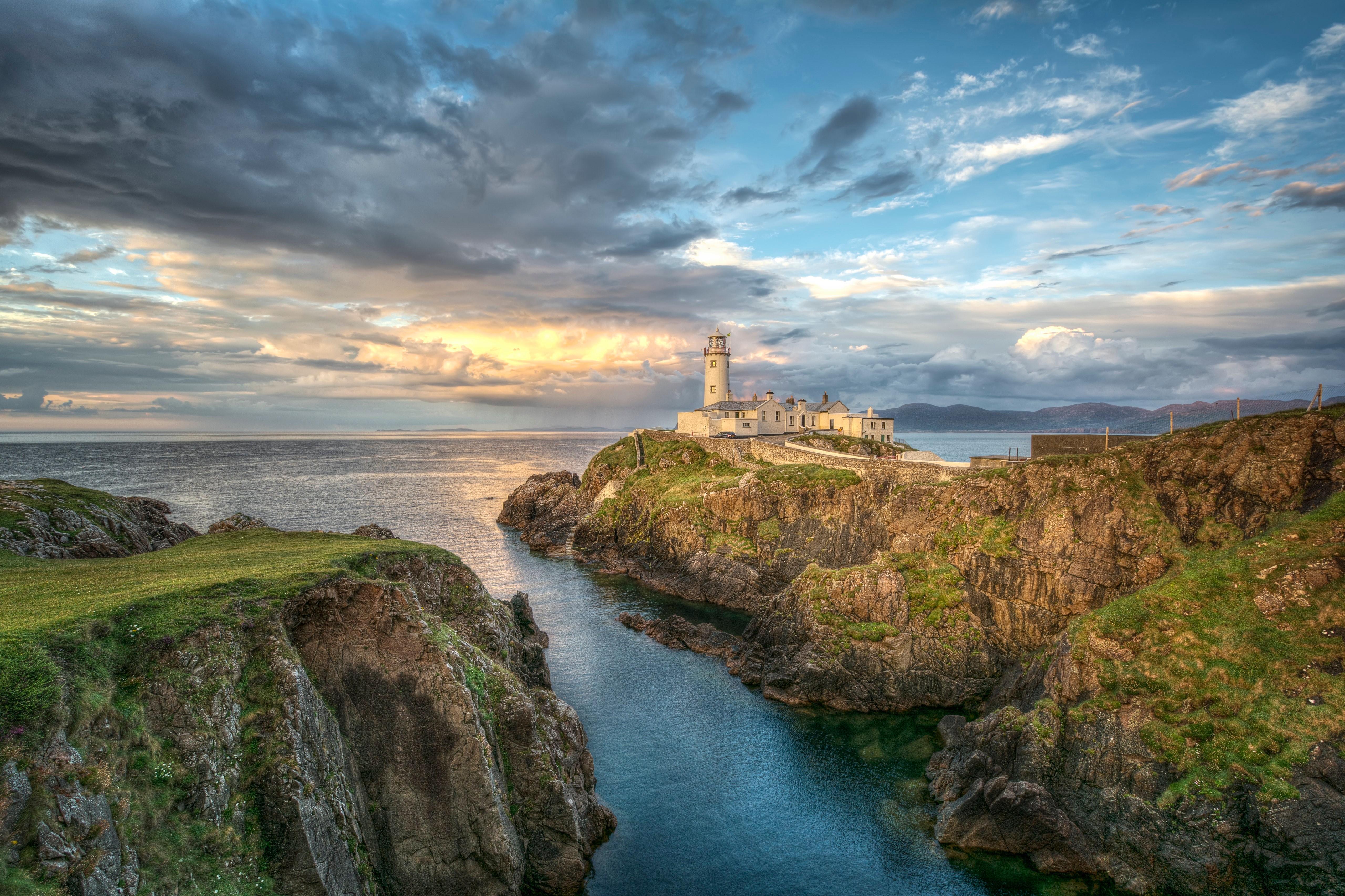 5120x3413 Pescadero, USA, Coast, Lighthouses, Autumn, Sky, California, Crag Gallery HD Wallpaper