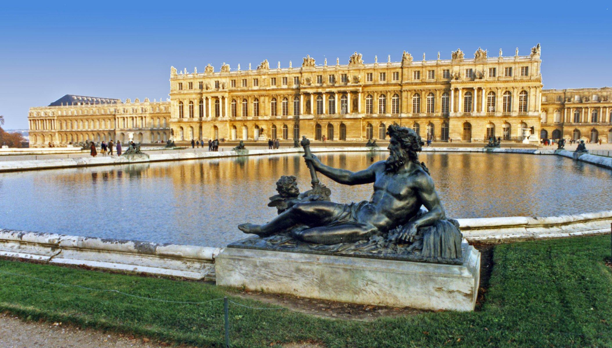 2109x1200 chateau, De, Versailles, Palace, France, French, Building, Statue Wallpaper HD / Desktop and Mobile Background
