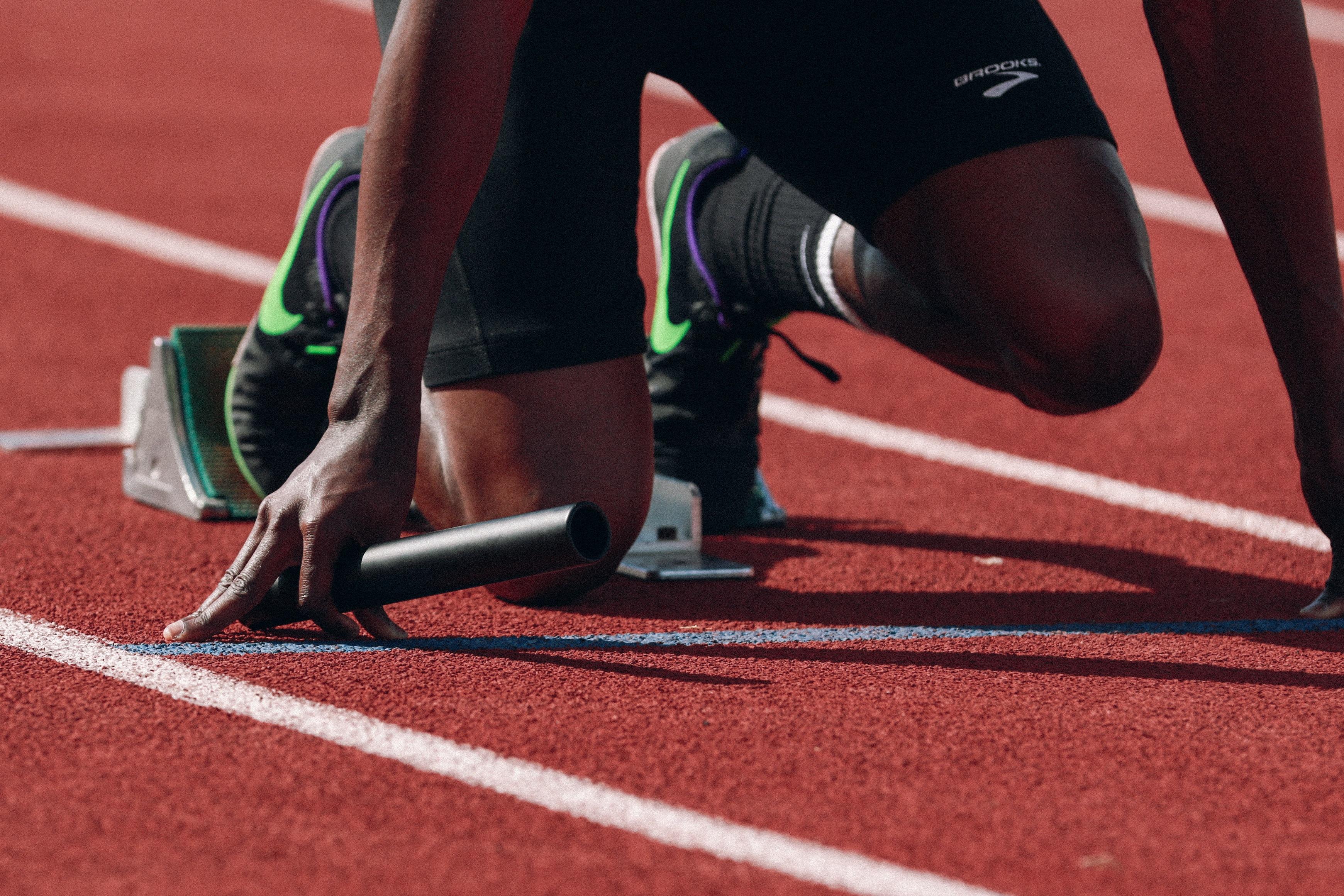 3481x2321 athletes, athletics, black and white, competition, fit, monochrome, people, race, run, running, sport, track, women 4k Gallery HD Wallpaper