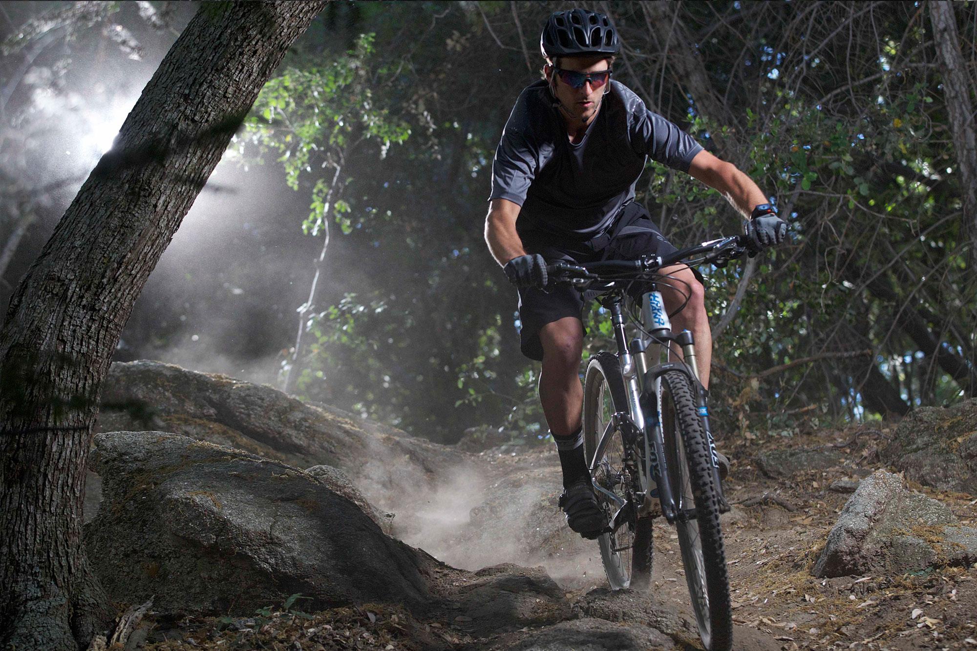 2000x1333 Giant Bike Wallpaper