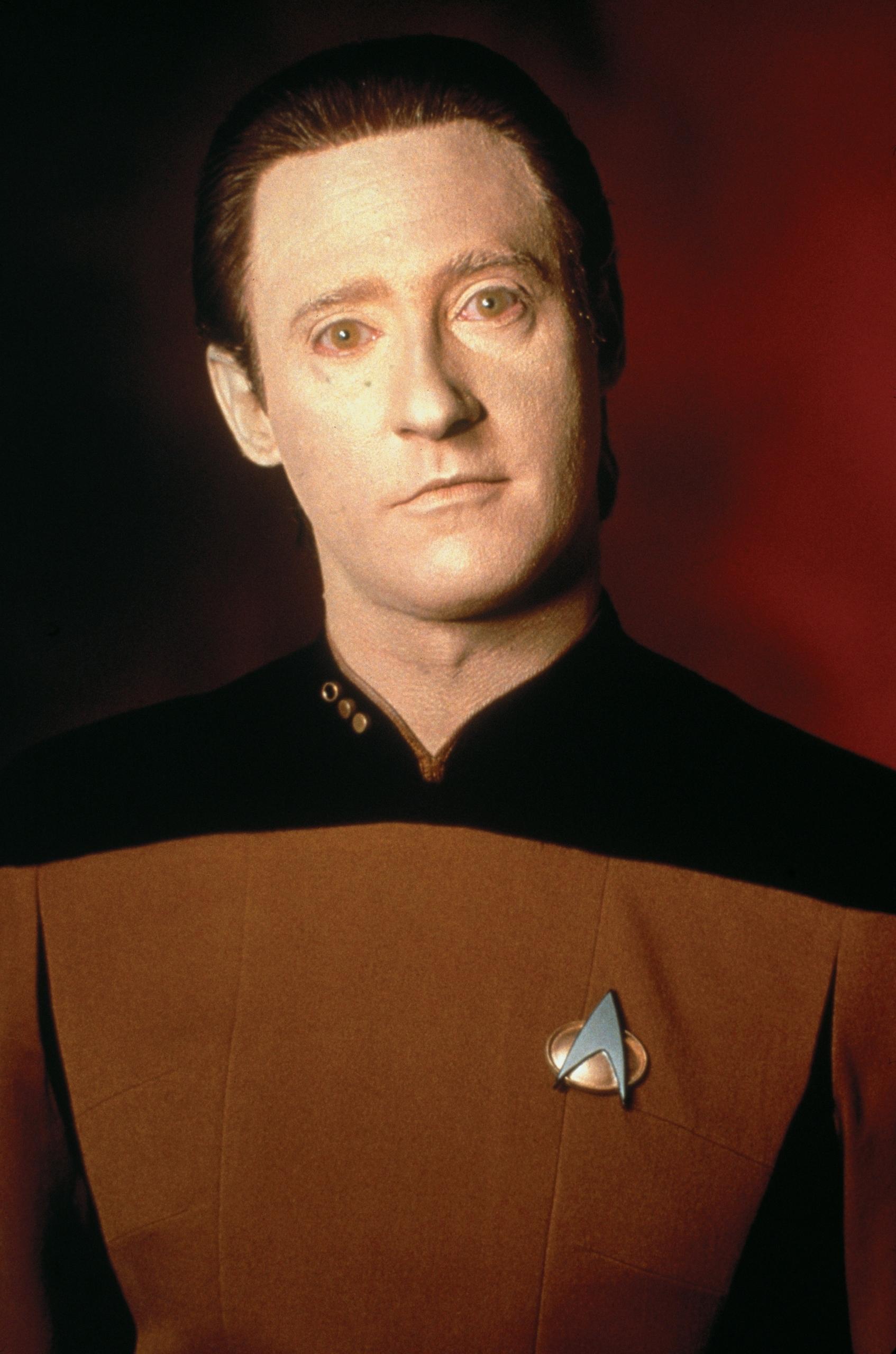 1694x2560 Lt. Commander Data Trek The Next Generation Photo