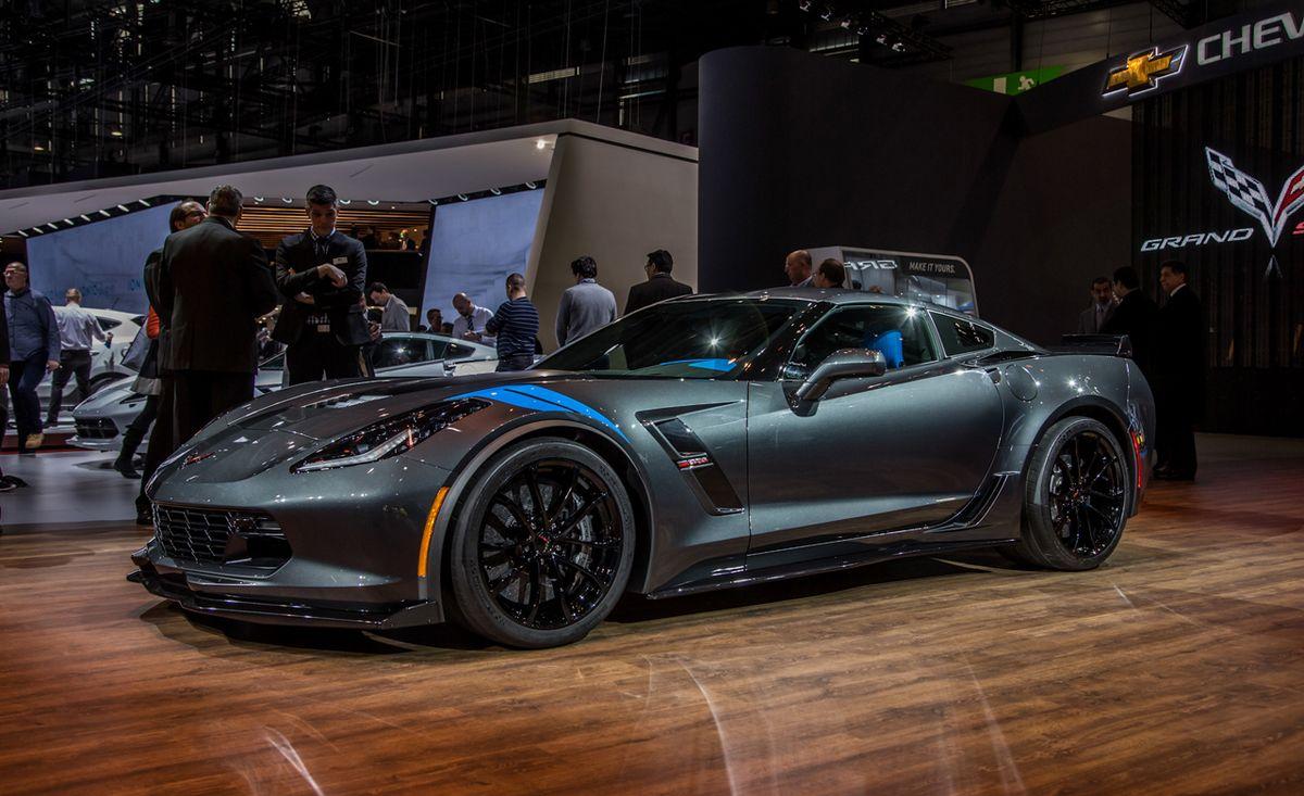 1200x733 Chevrolet Corvette Grand Sport Photo and Info &; News &; Car and Driver