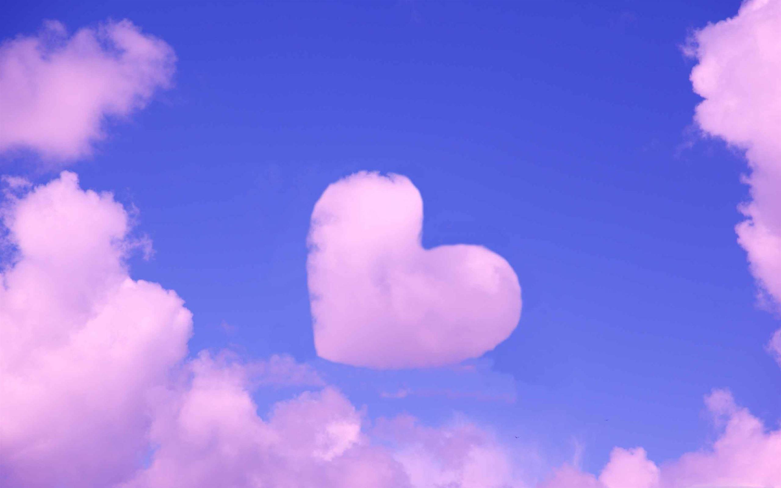 2560x1600 Download Pastel Pink Heart Cloud Wallpaper