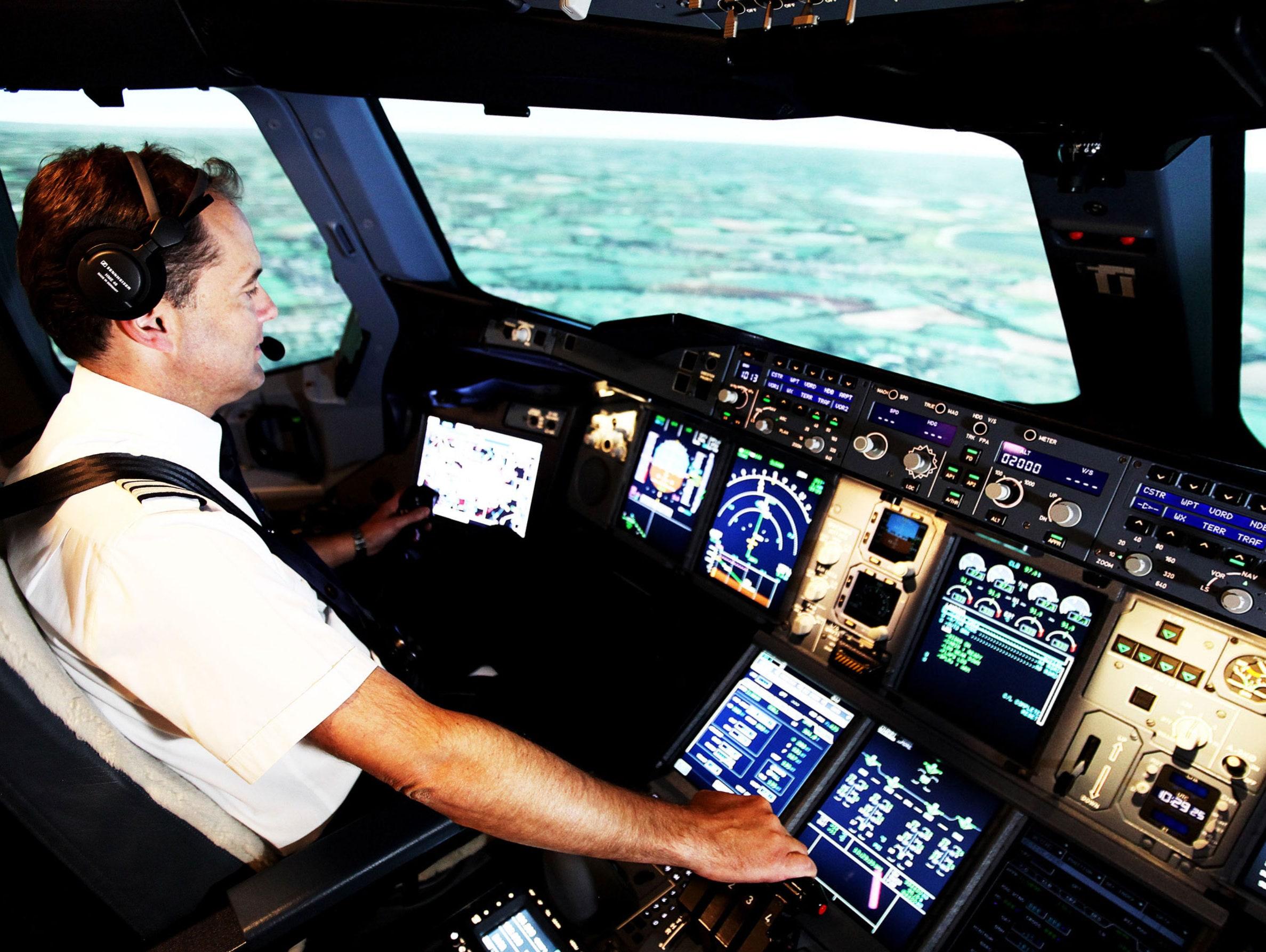 2375x1786 The iPad Apps Pilots Use in the Cockpit