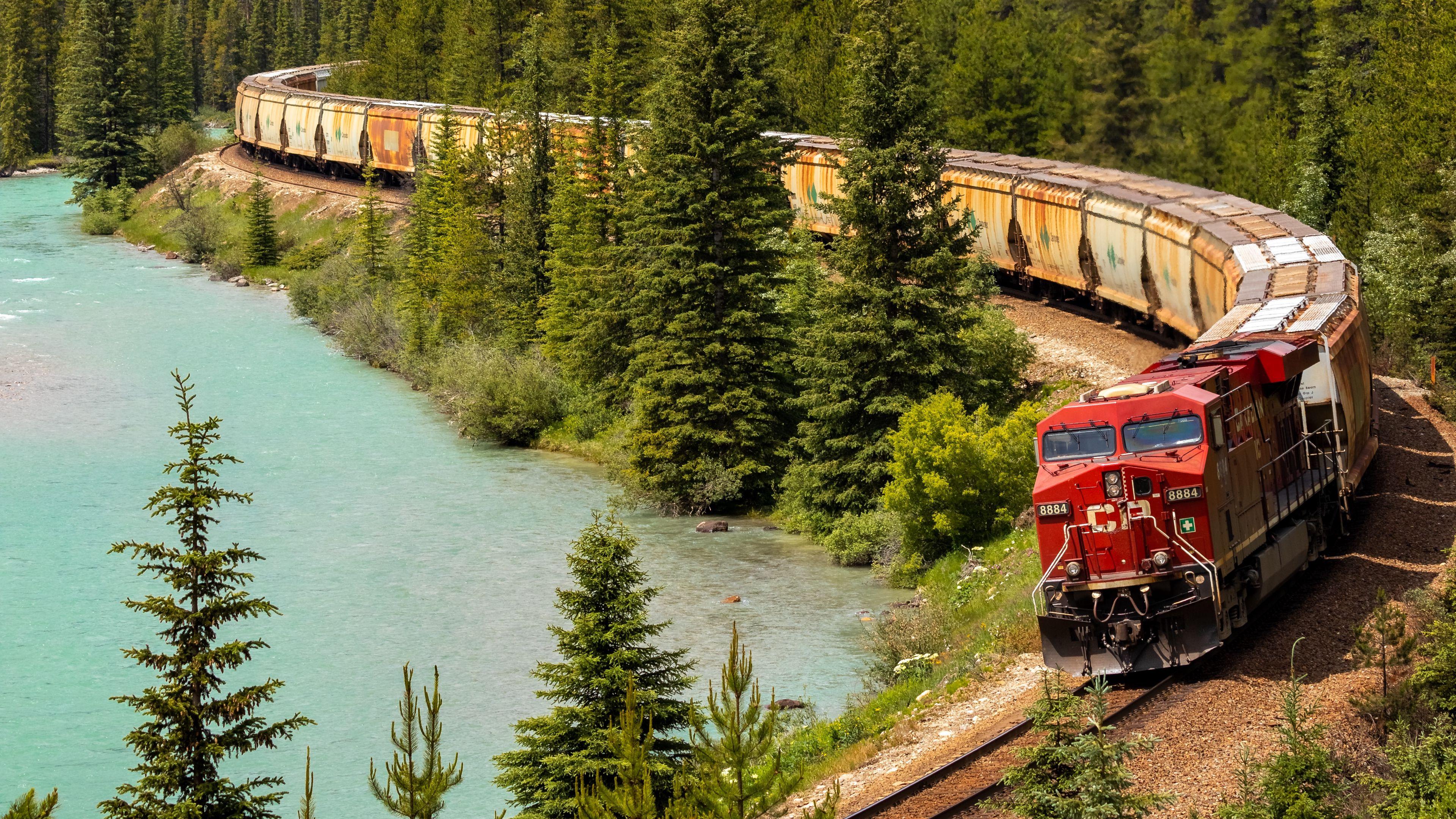 3840x2160 Wallpaper / train, railway, forest, lake, travel, 4k free download