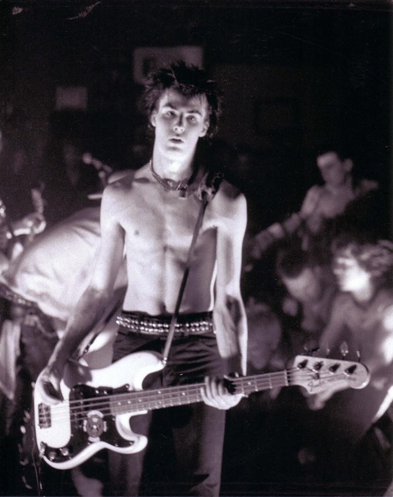 810x1024 Sid vicious foto