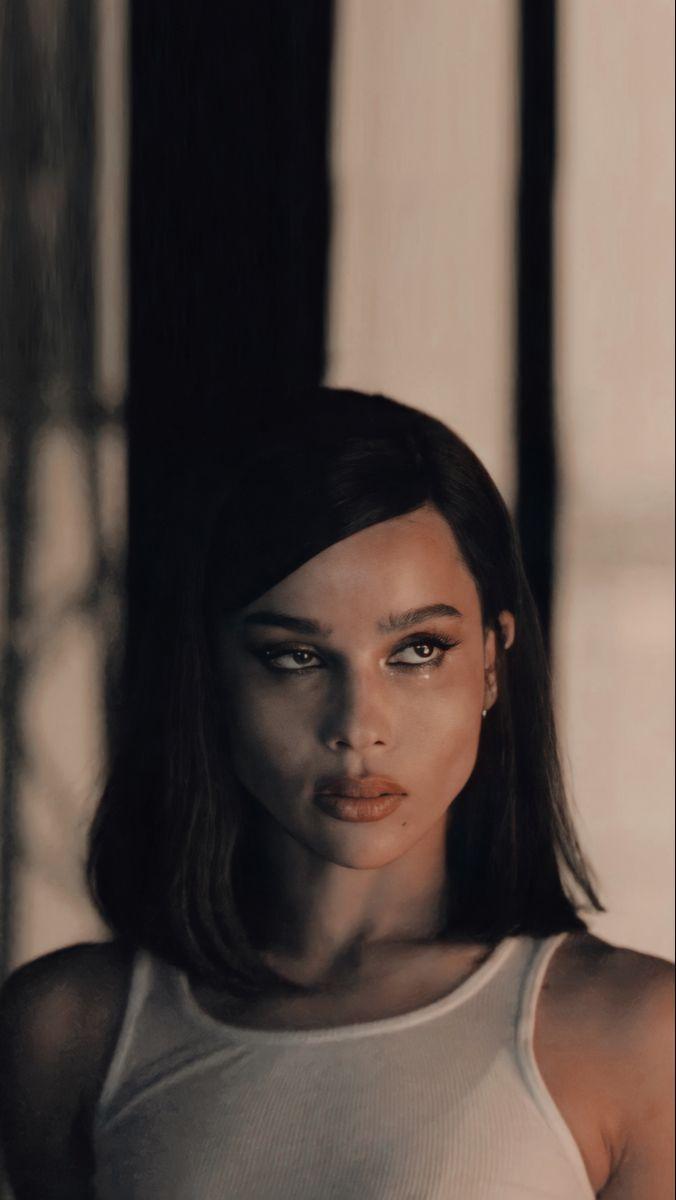 676x1200 Batman trailer wallpaper. Batman, Batman and catwoman, Zoe kravitz