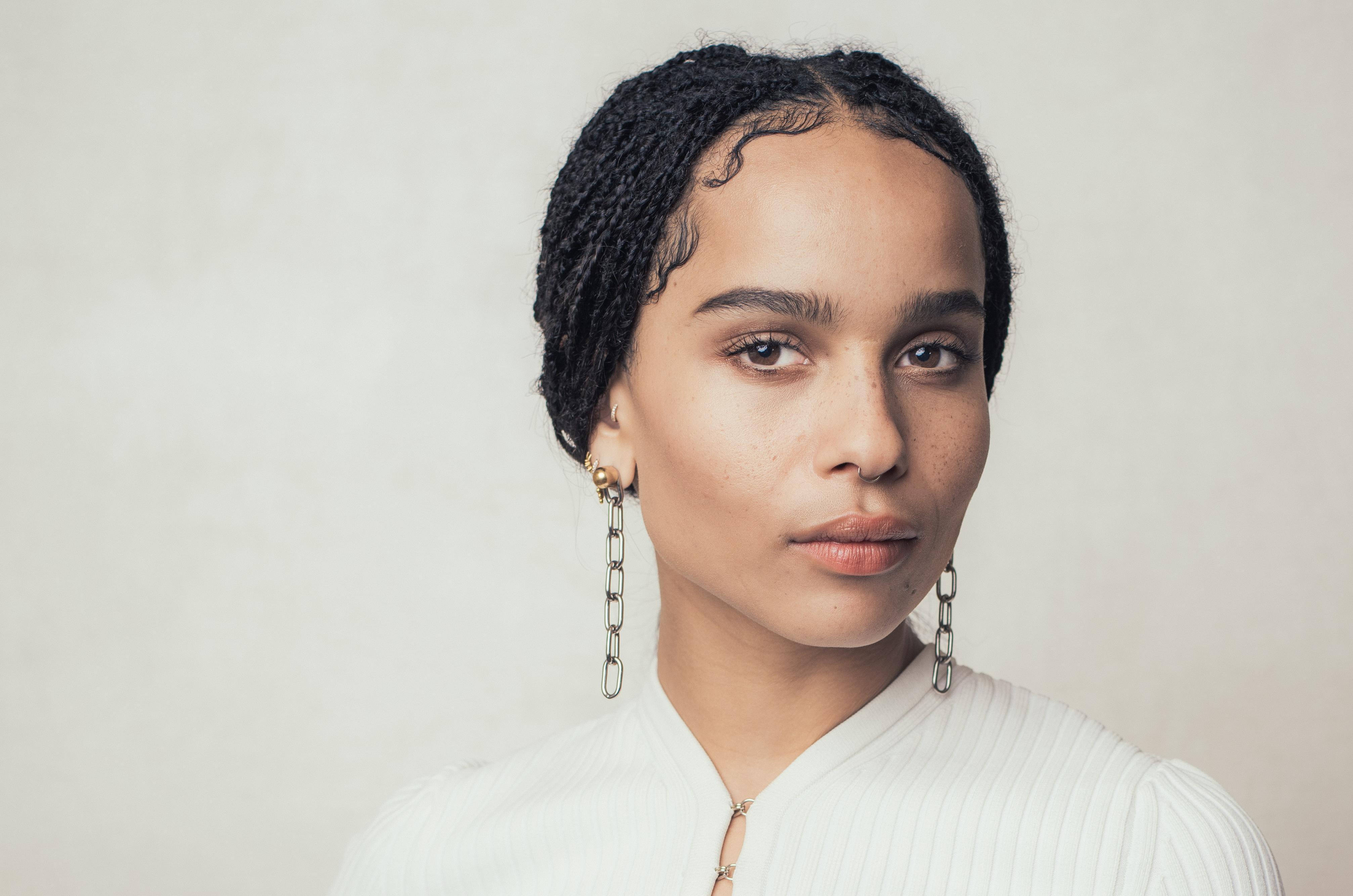 4028x2669 Zoe Kravitz HD Wallpaper