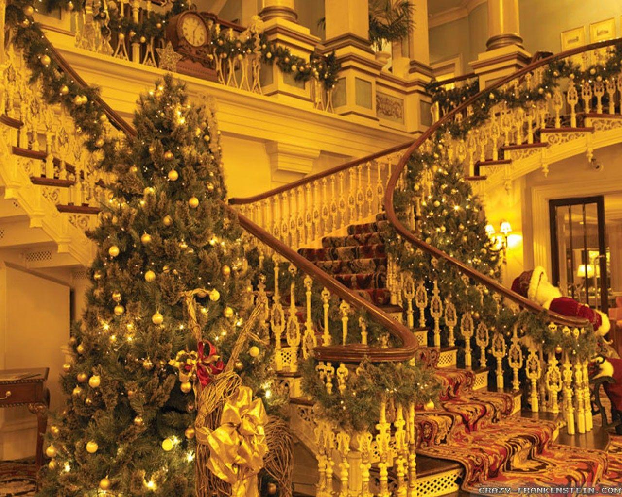 1280x1024 Houses: Royal Christmas Day House Desktop Background Image for HD