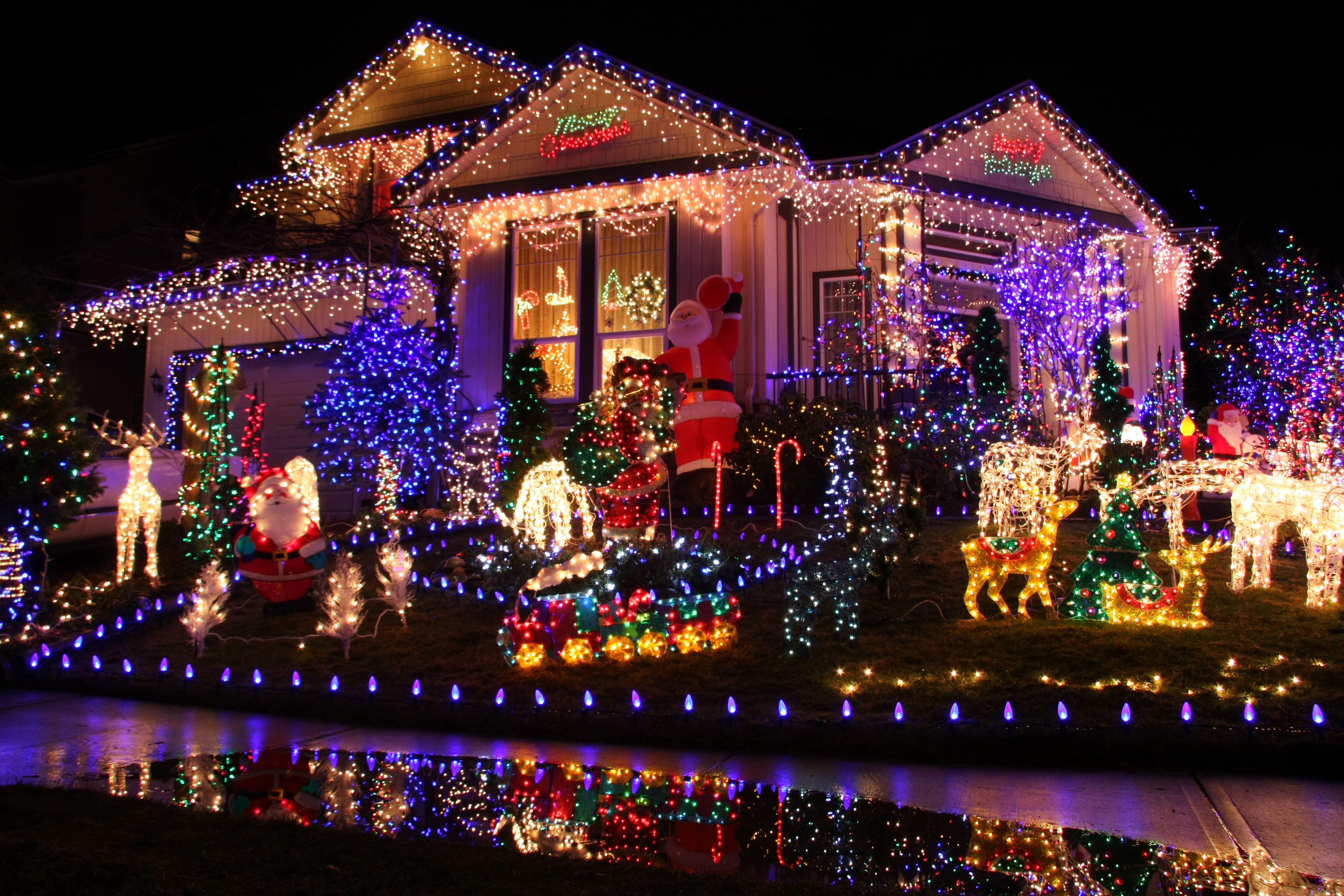 5250x3500 Wallpaper Christmas Fairy lights Cities Houses Holidays 5250x3500
