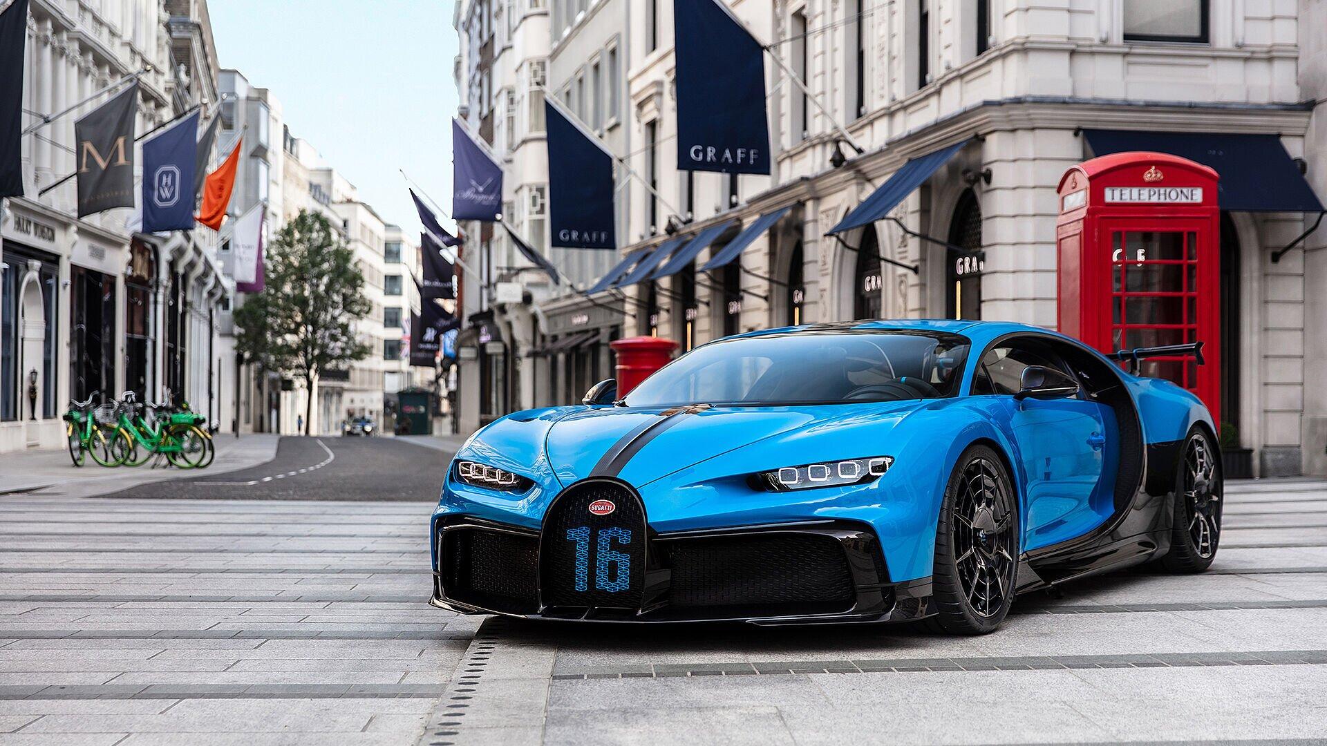 1920x1080 Chiron Pur Sport continues its tour through Europe