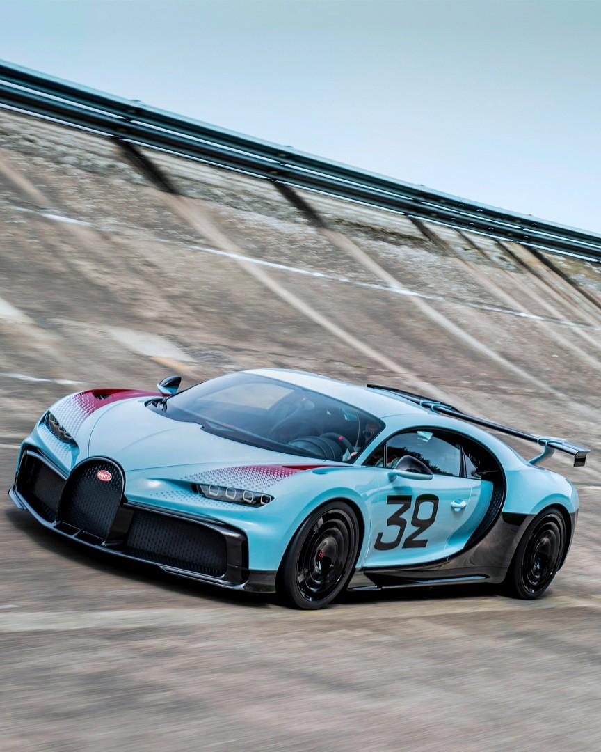 864x1080 Bugatti Unveils Bespoke Chiron Pur Sport 'Grand Prix', Inspired by Iconic Type 51 Race Car