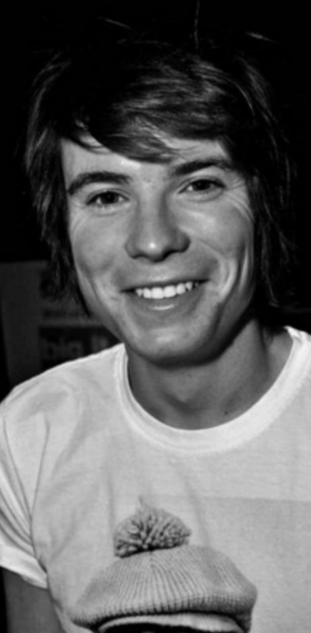630x1280 Chris from skins wallpaper