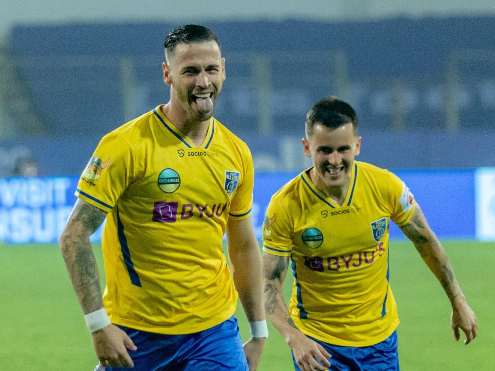 1600x1200 ISL 2021 22: Kerala Blasters Shock Mumbai City FC As Alvaro Vazquez Shines
