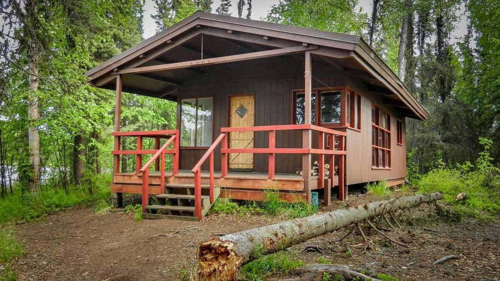 1600x900 Red Shirt Lake Cabin