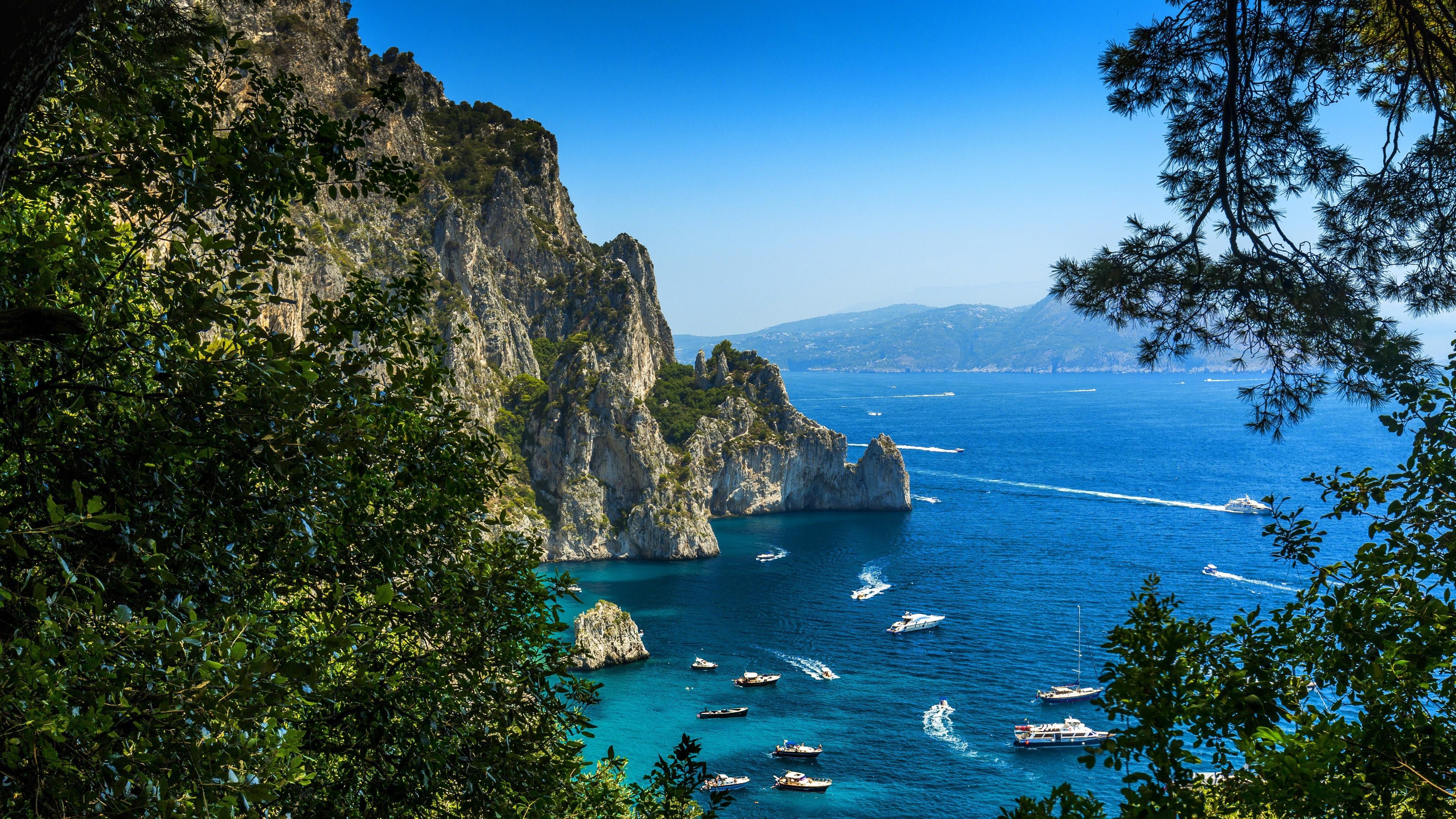 3840x2160 Bay On An Island Of Capri, Italy 4K UltraHD Wallpaper. Wallpaper