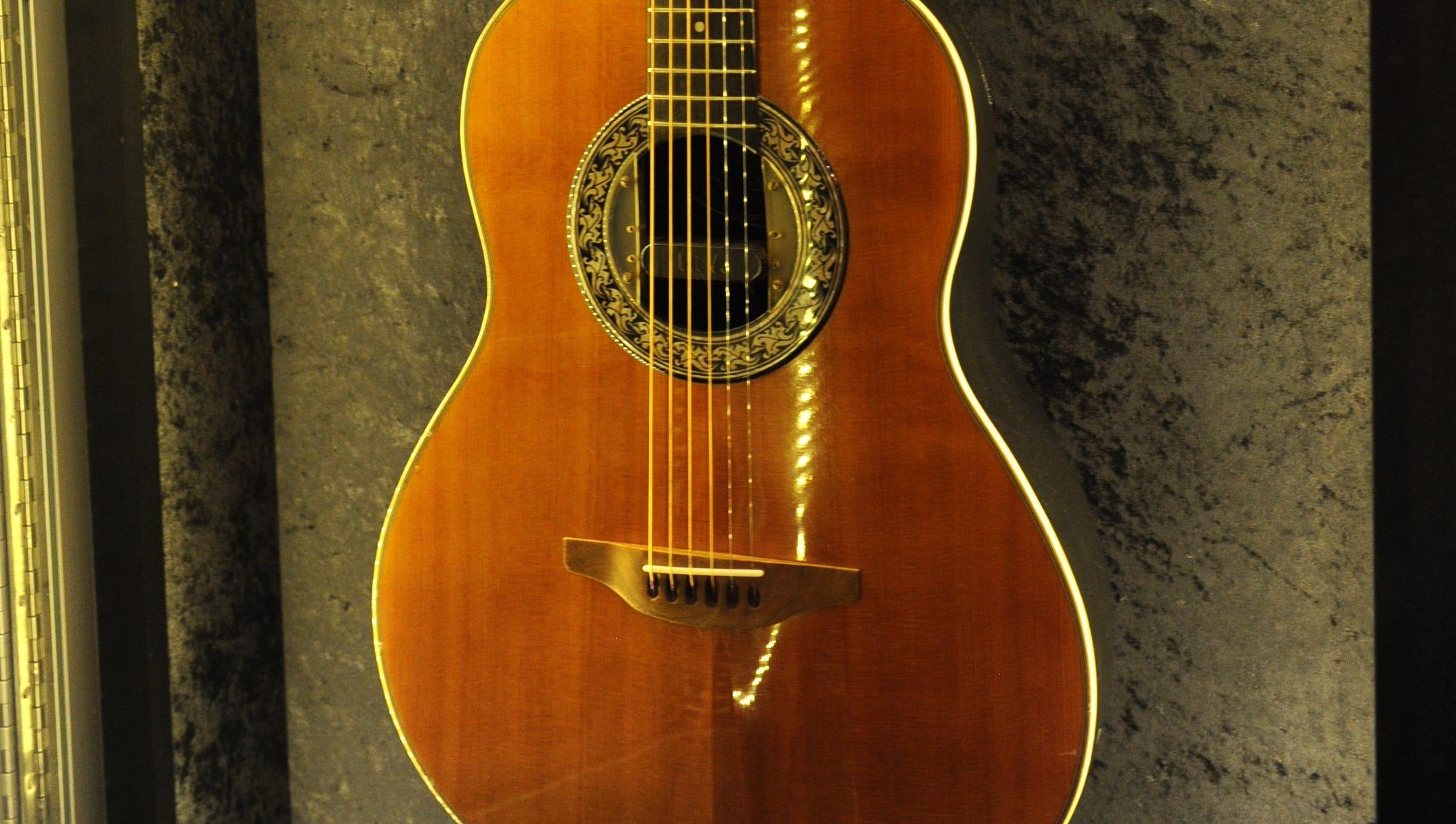 Ovation Guitar Wallpapers Top Free Ovation Guitar Backgrounds