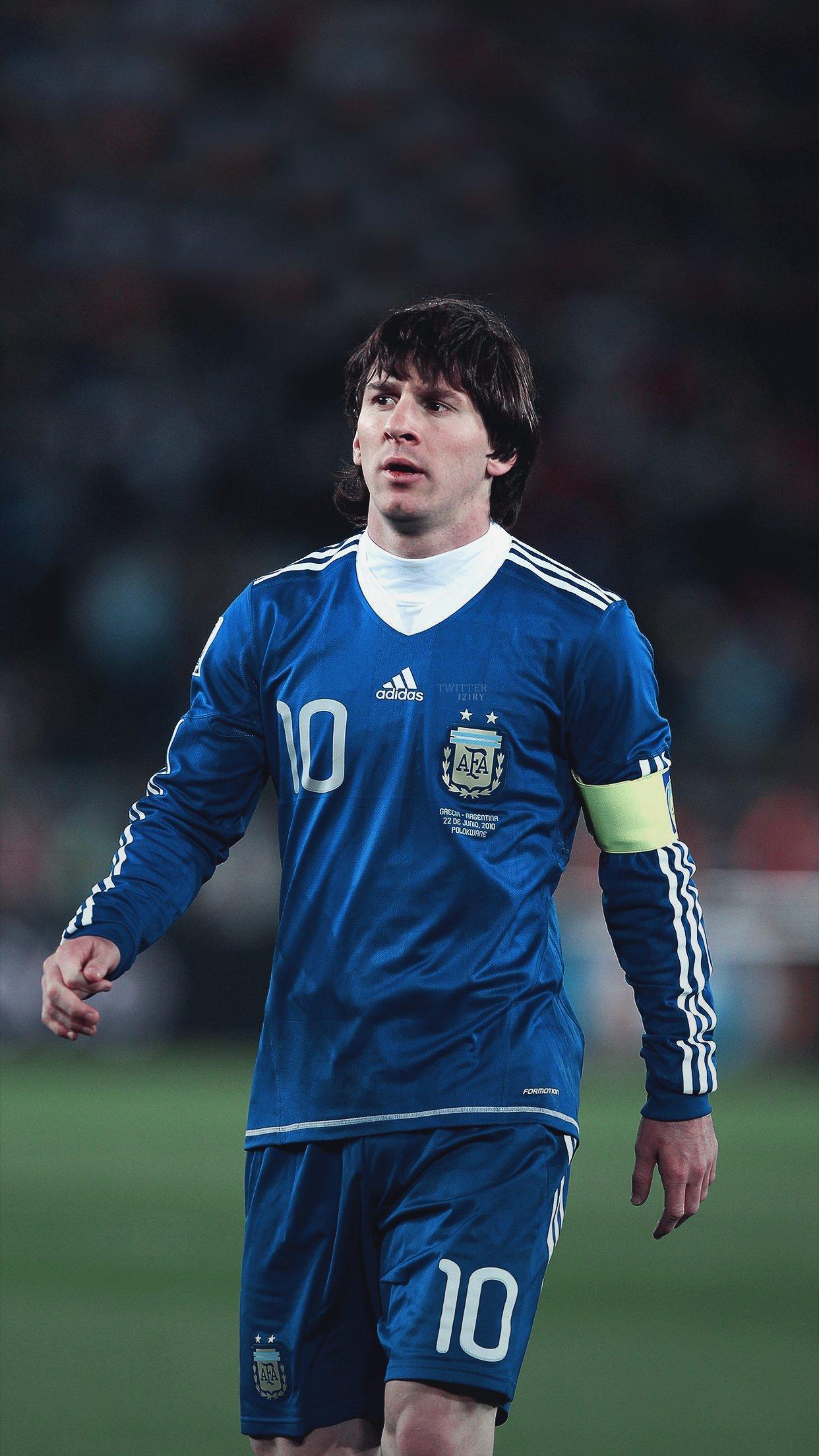 Young Messi Wallpapers - Top Free Young Messi Backgrounds - WallpaperAccess