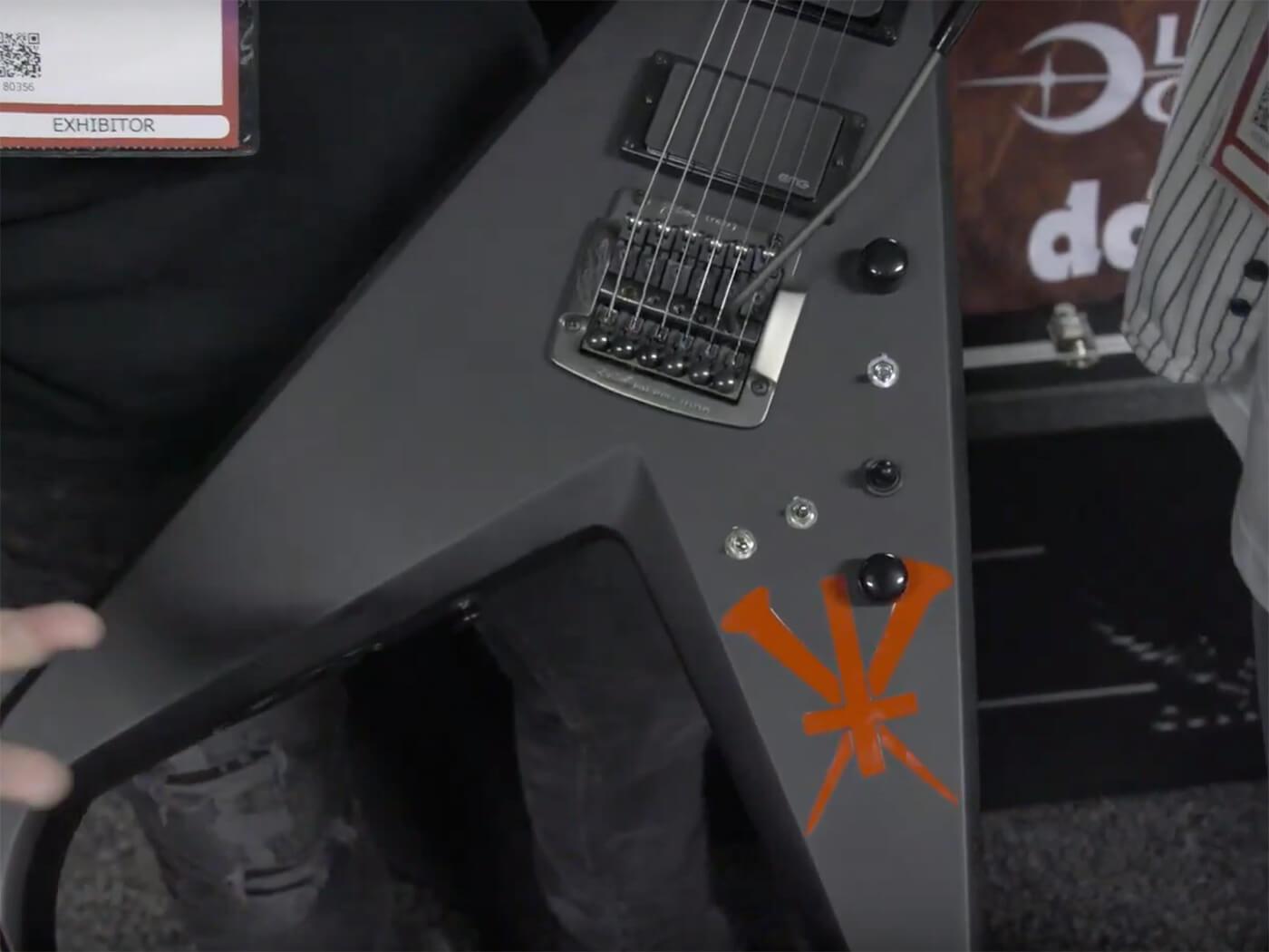 1400x1050 NAMM 2020: Dean flashes its metal horns with the USA Kerry King V