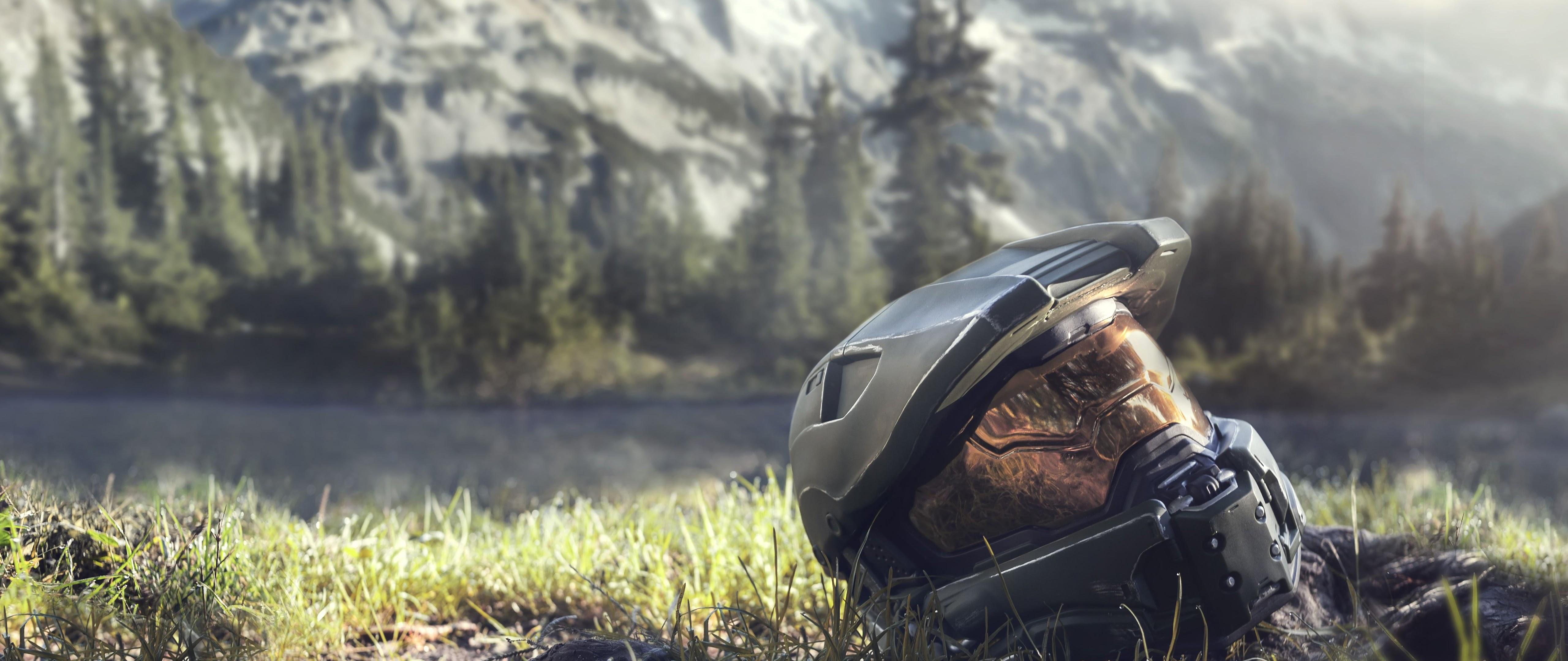 5120x2160 Halo Infinite Master Chief Helmet 8K Wallpaper