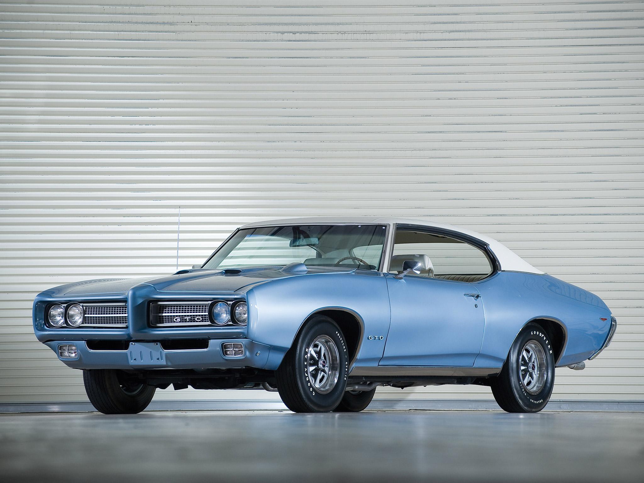 2048x1536 Pontiac GTO Hardtop Coupe Wallpaper