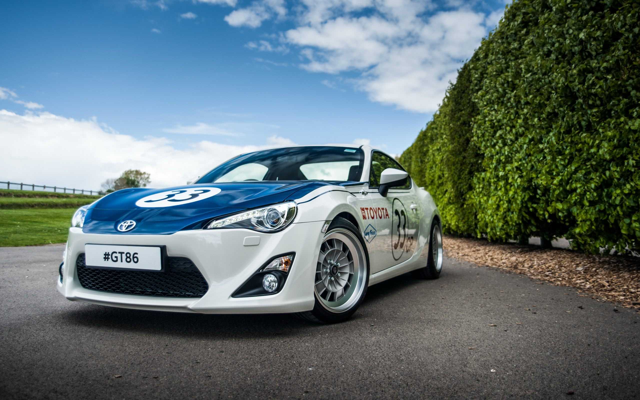 2560x1600 Toyota Cars Wallpaper