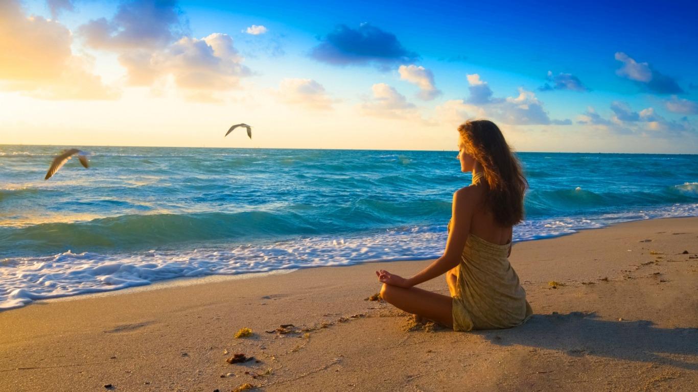 1366x768 Beach Meditation