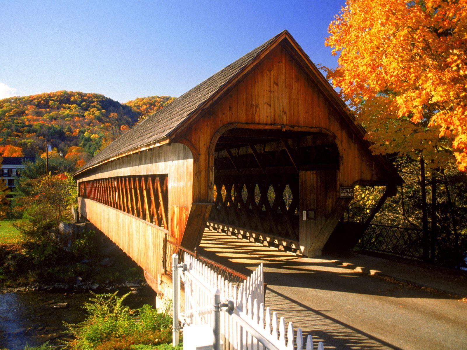 1600x1200 Covered Bridge in Woodstock, Vermont. Covered bridges, Woodstock vermont, Vermont fall