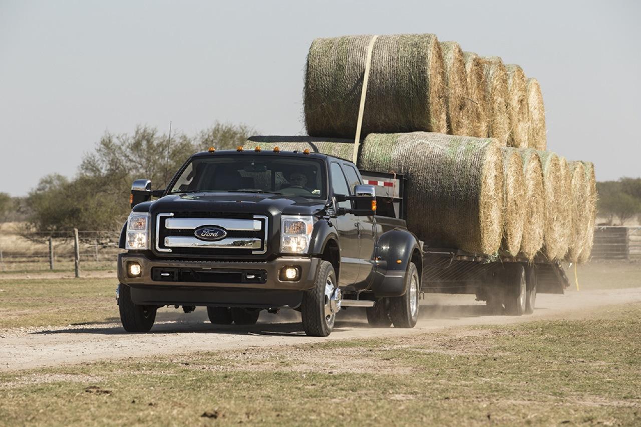 1280x853 Ford Unveils 2015 F- Expedition King Ranch Models