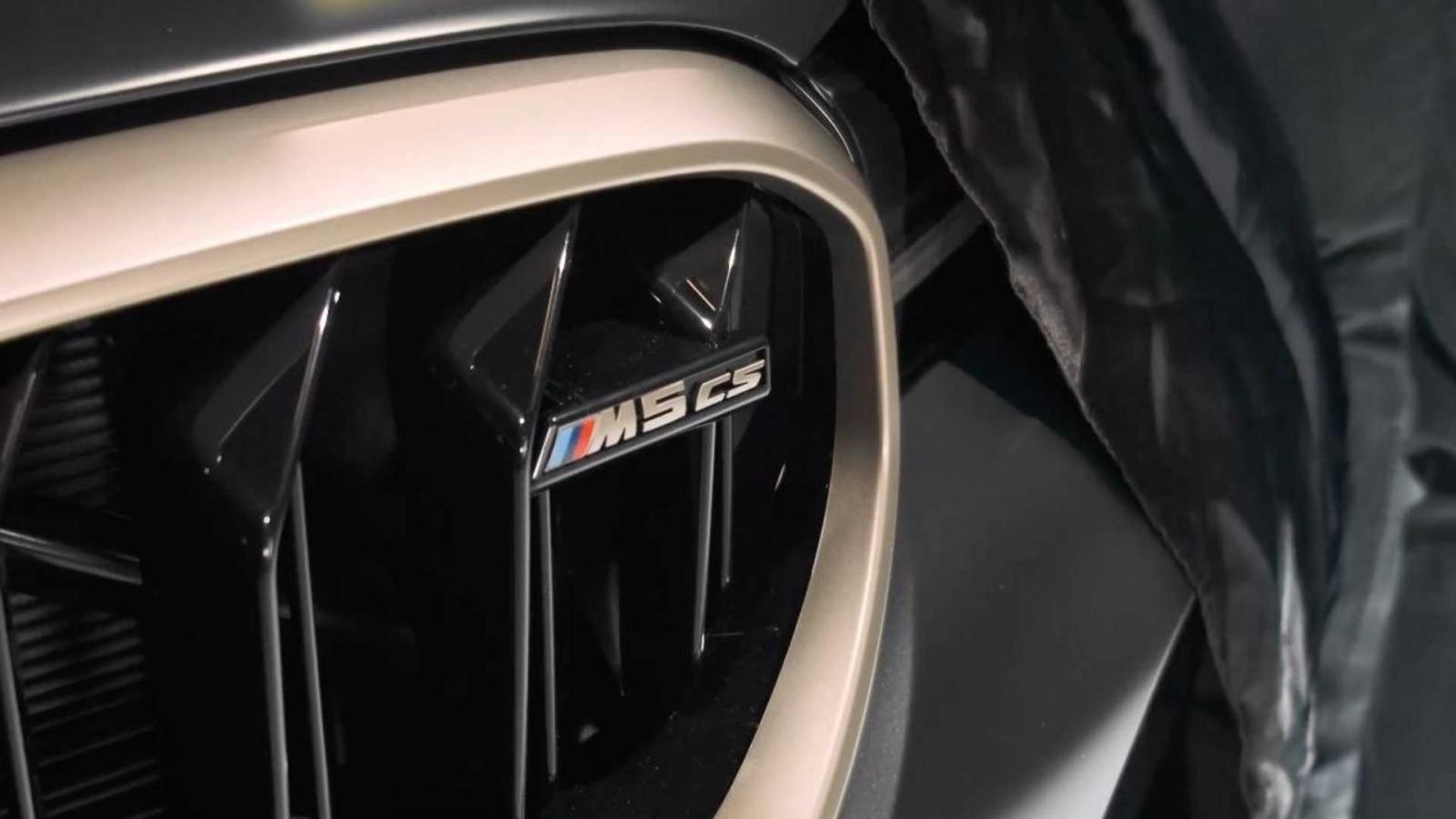 1600x900 BMW Teases 467 KW M5 CS