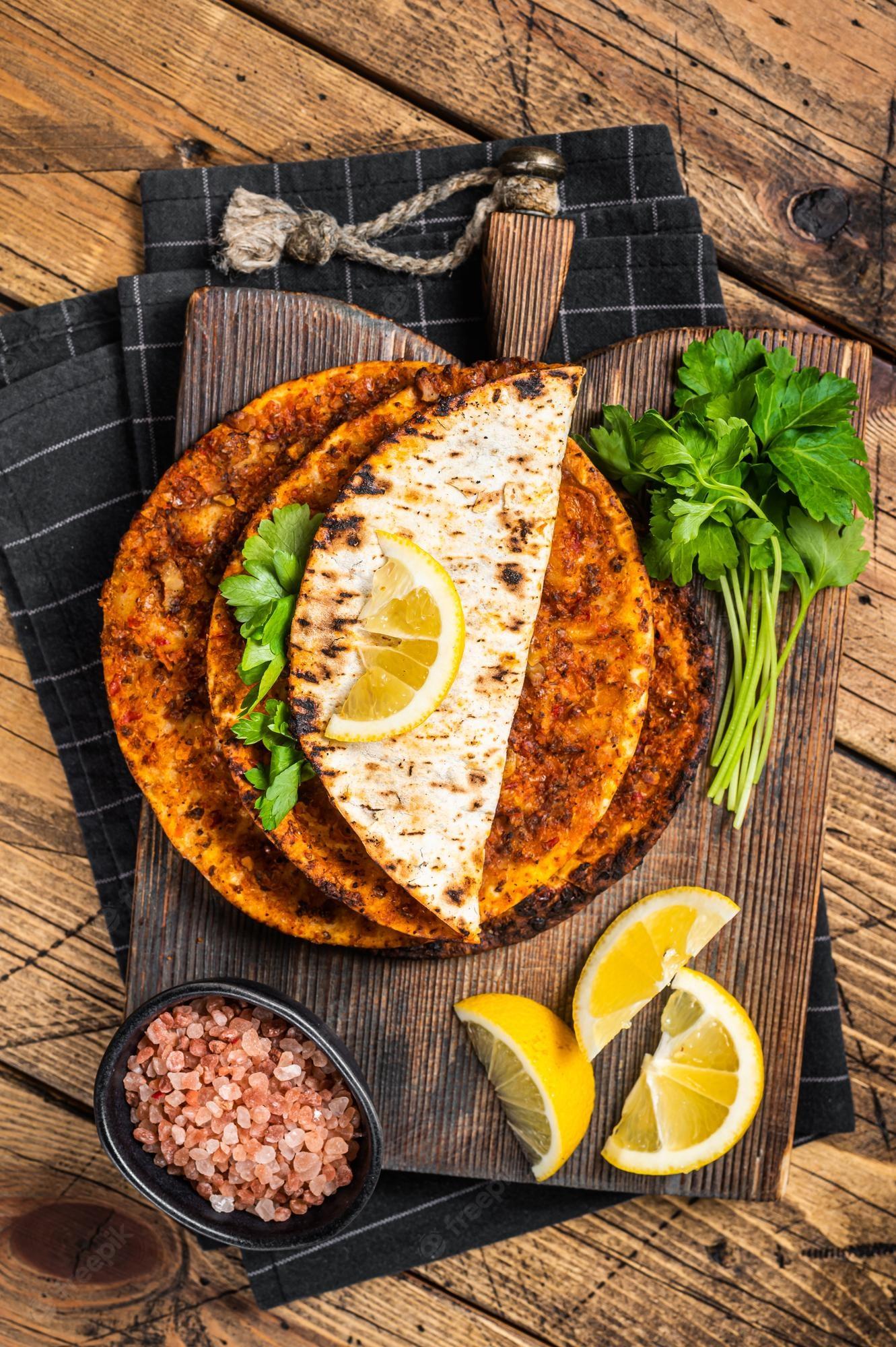 1331x2000 Turkish Lahmacun Image