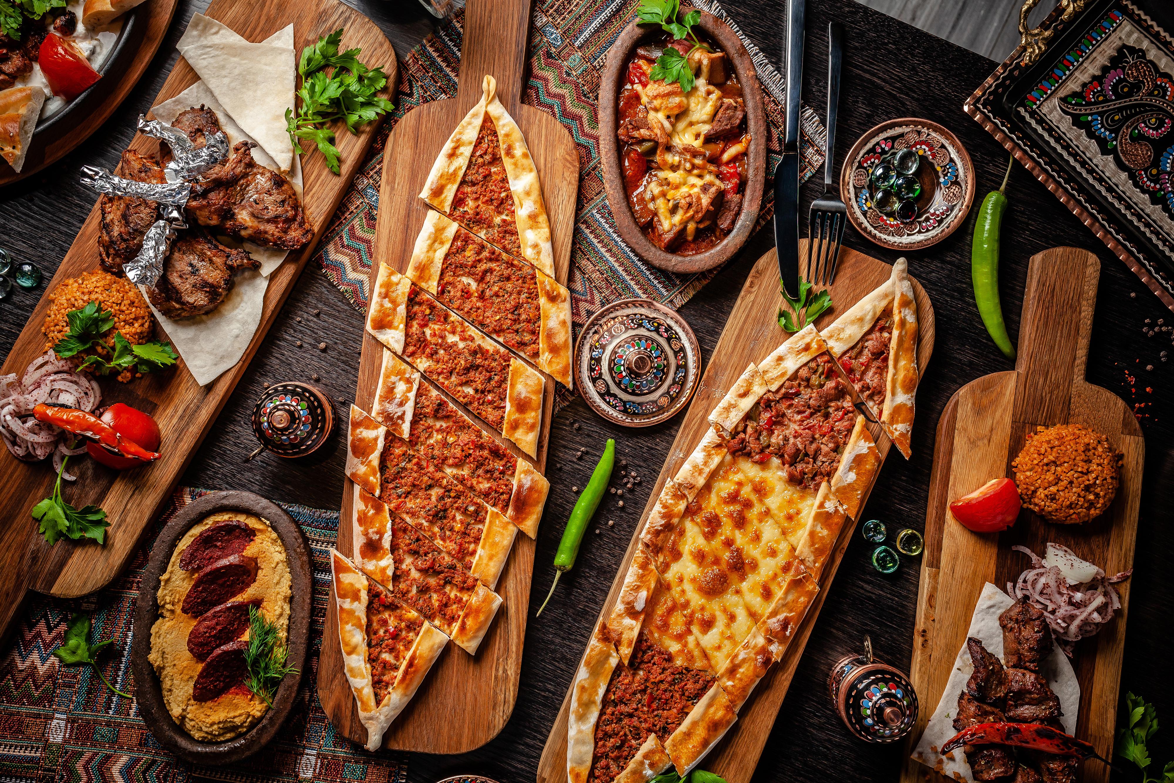 4000x2667 Yörükoğlu Pide & Lahmacun, İzmir Food Delivery